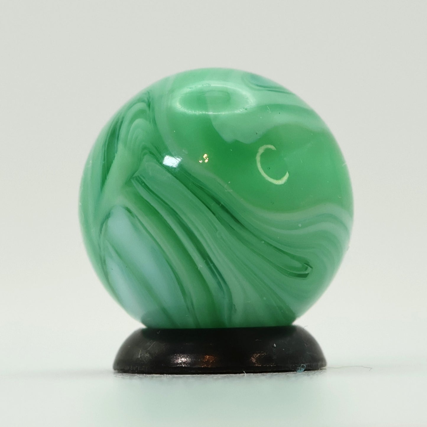 5/8" Mint Green Slag Marble NM+