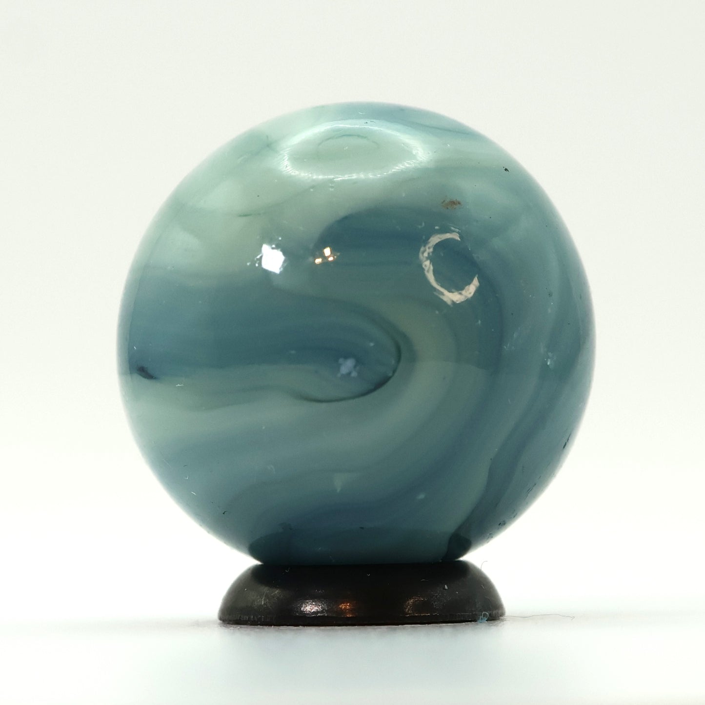 7/8" Vintage Swirl Marble Blue & White NM