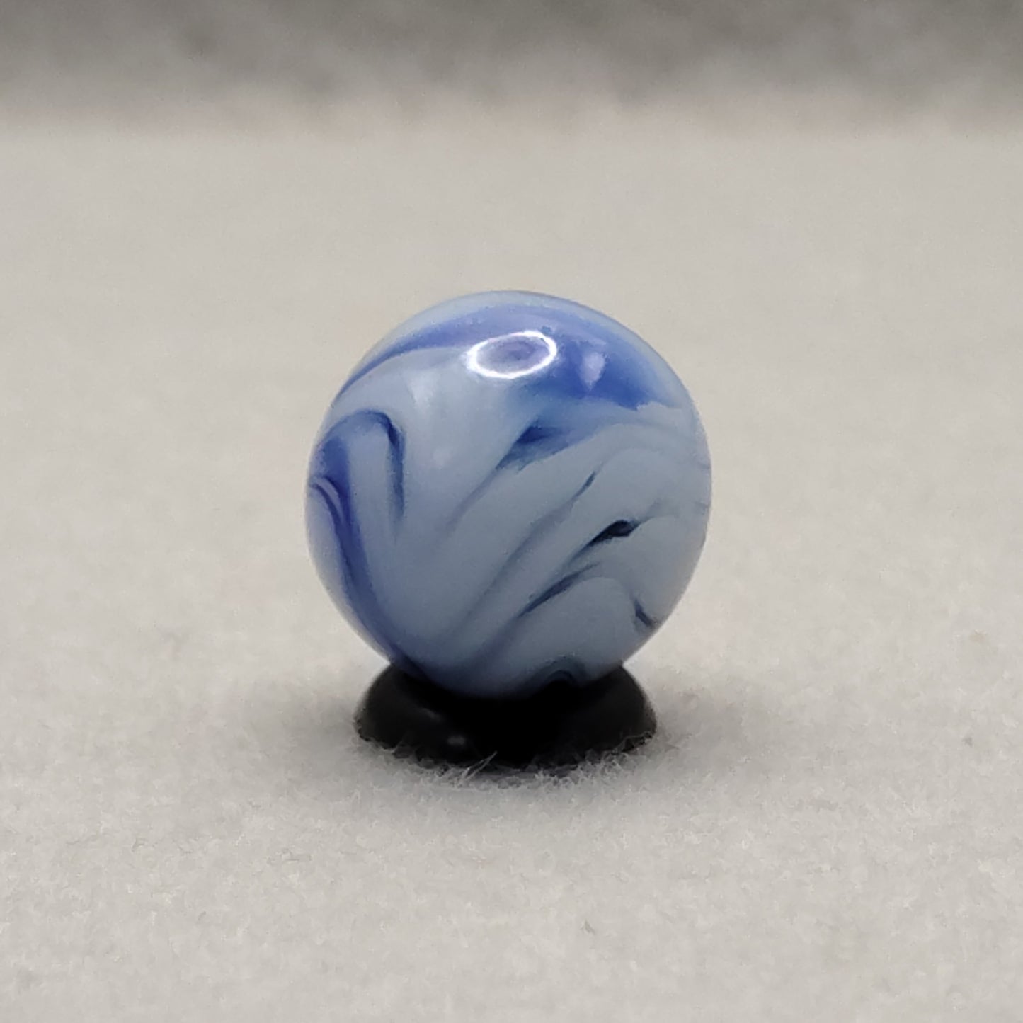 17.5mm Alley Swirl Marble Blue & White Translucent NM+