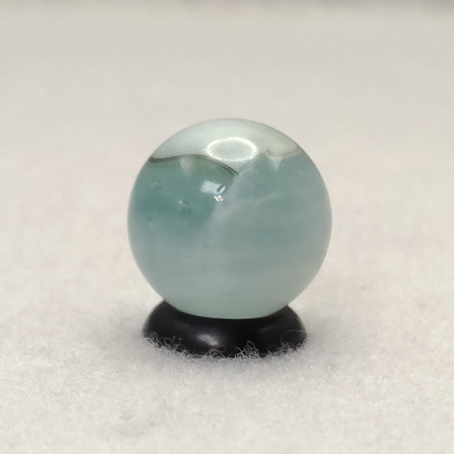 16mm Vitro Agate Conqueror Marble interesting line in it NM-
