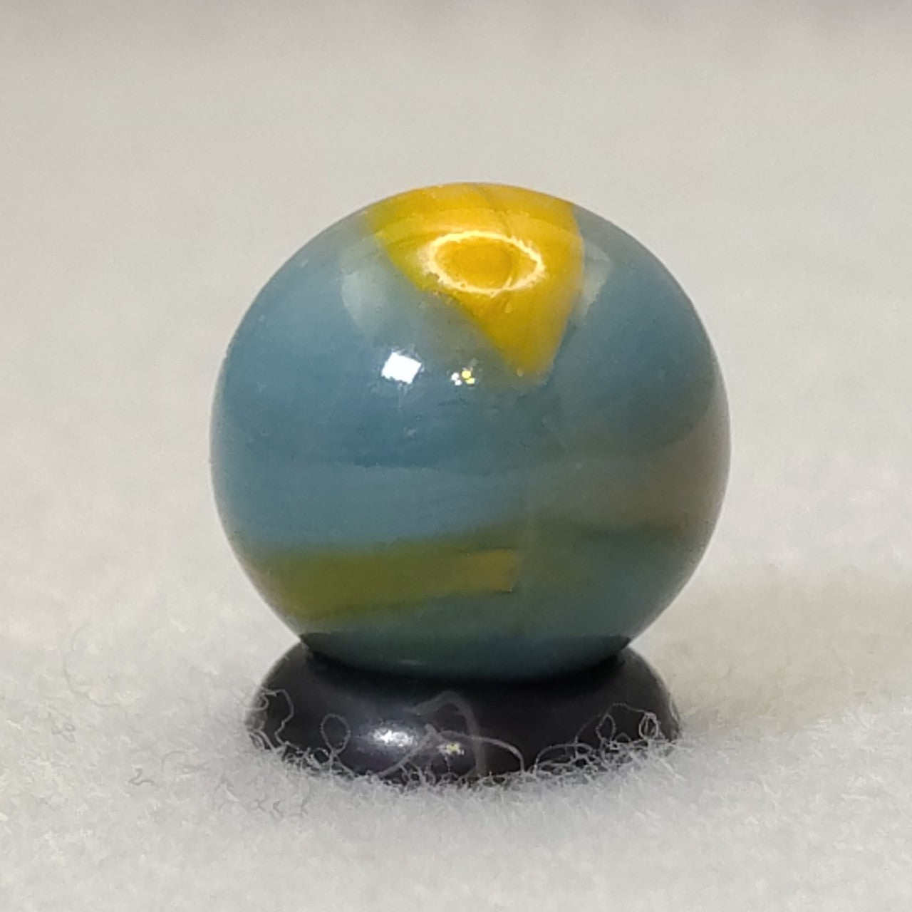 15.5mm Peltier Rainbo Marble Gray w/ Orange Ribbons UV M-