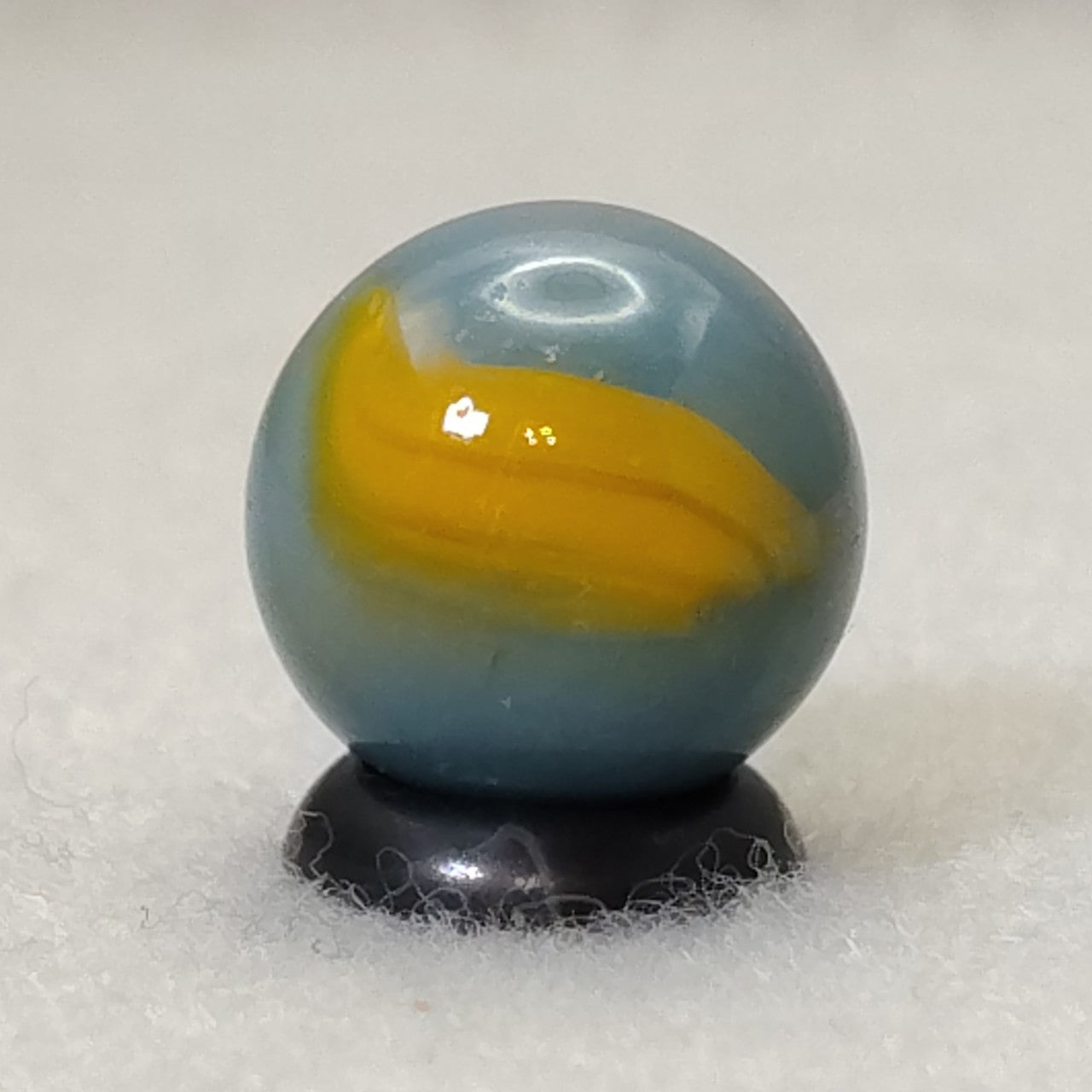15.5mm Peltier Rainbo Marble Gray w/ Orange Ribbons UV M-