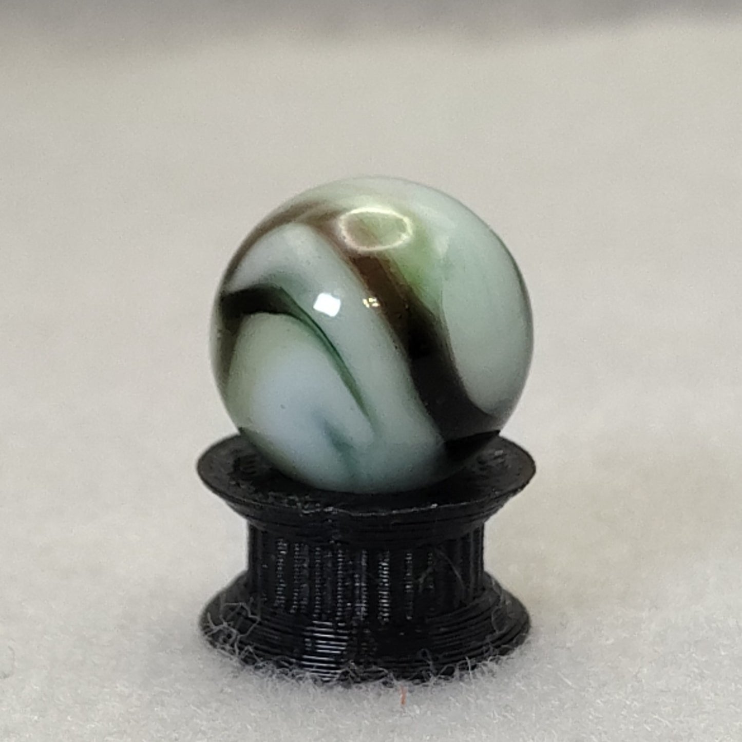 15mm Transparent Swirl Marble (Champion?) NM+