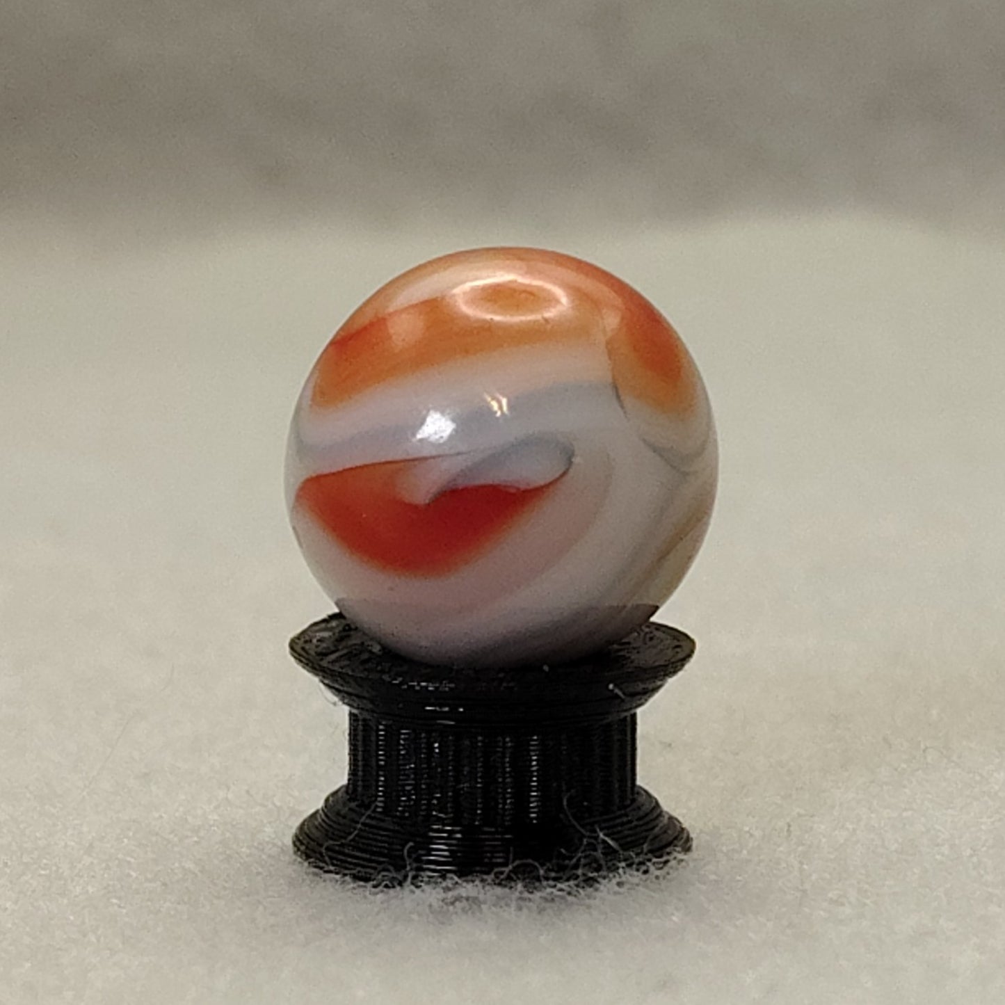 17mm Ravenswood Red White Blue Swirl Marble Off Round cond: GOOD