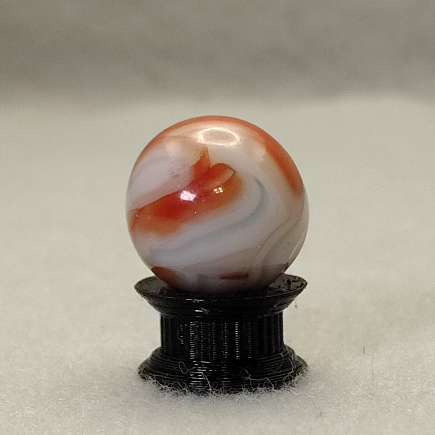 17mm Ravenswood Red White Blue Swirl Marble Off Round cond: GOOD