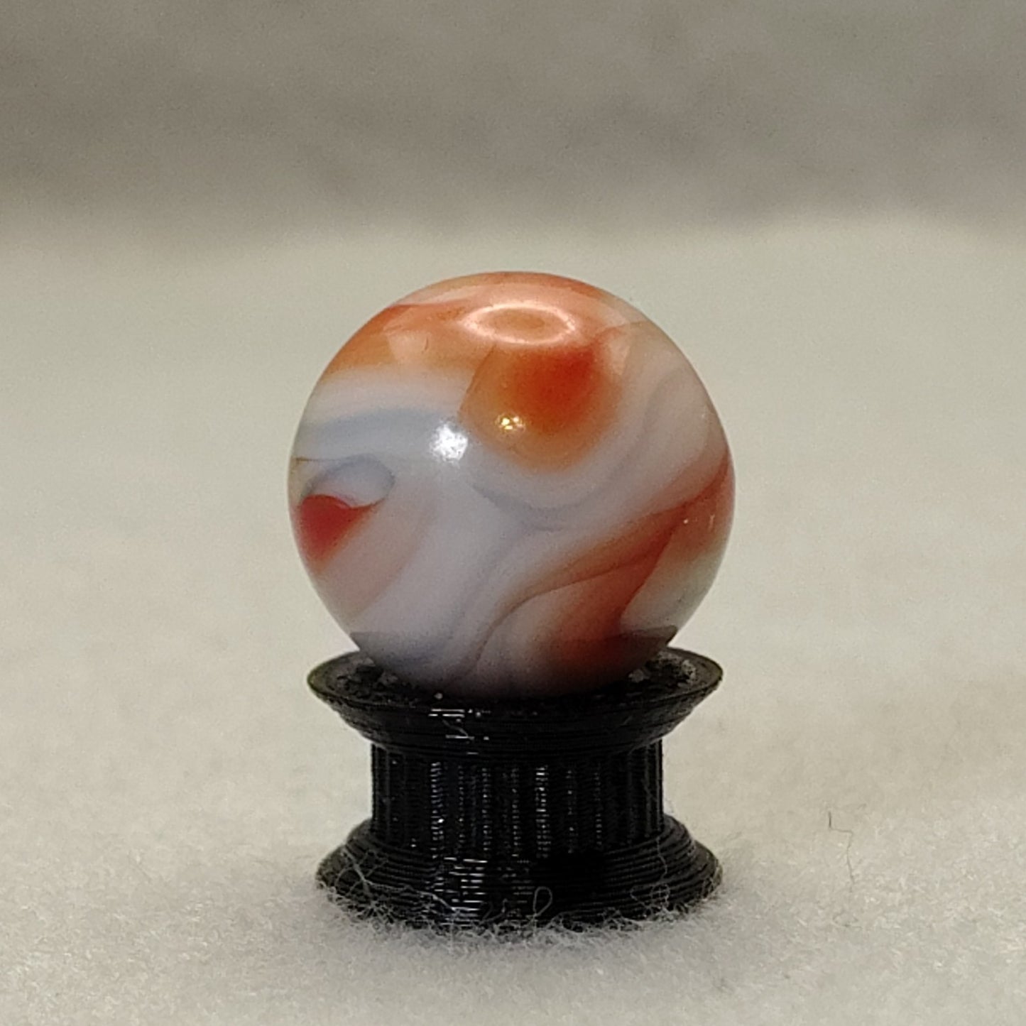17mm Ravenswood Red White Blue Swirl Marble Off Round cond: GOOD