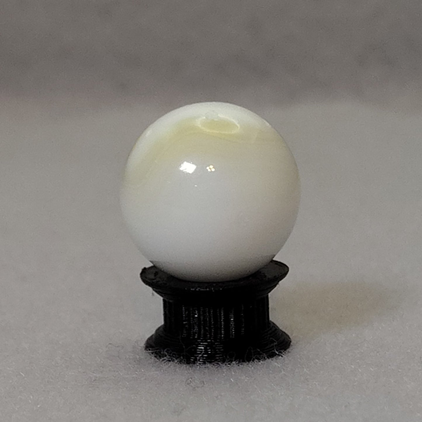 3/4" Vintage Peltier Rainbo Yellow & White NM-