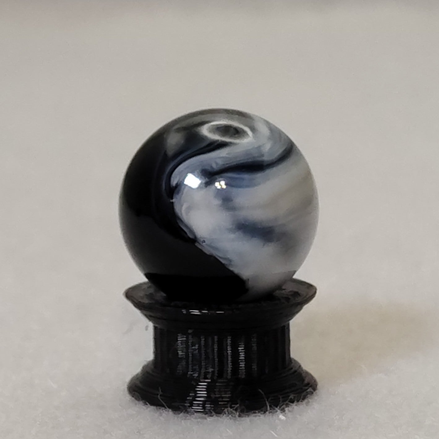 16mm Master Marble Black with White Brushed Patch MINT