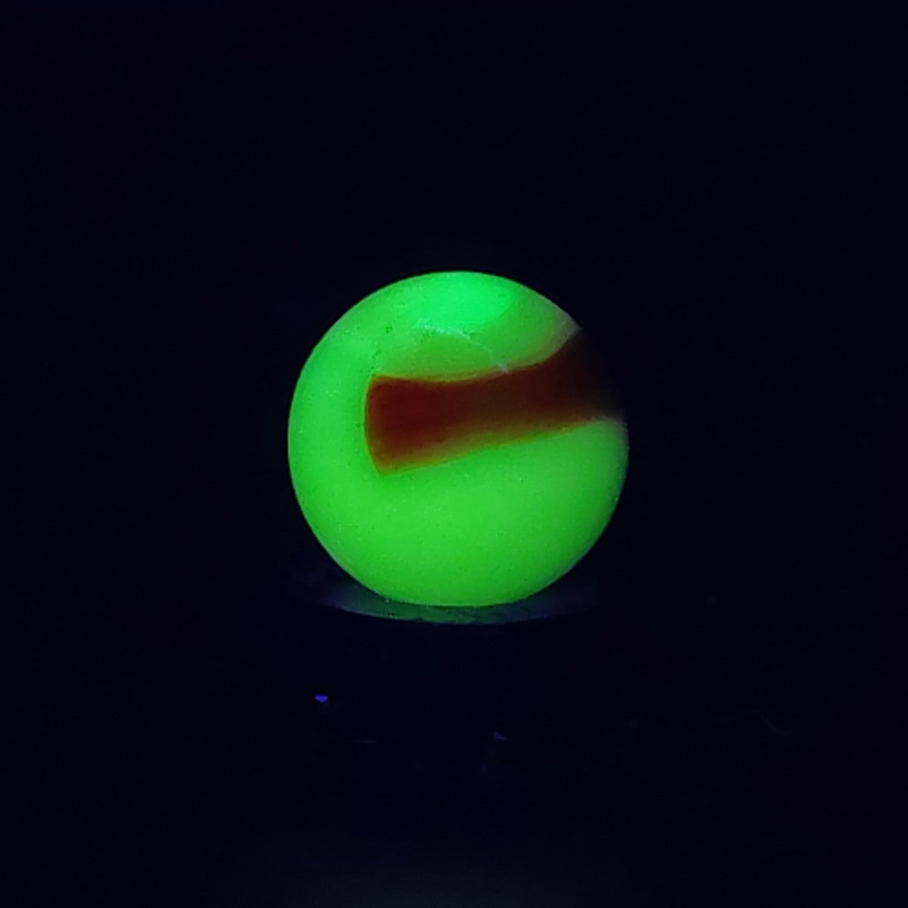 15.5mm Vitro Agate Marble UV NM+ Red & White