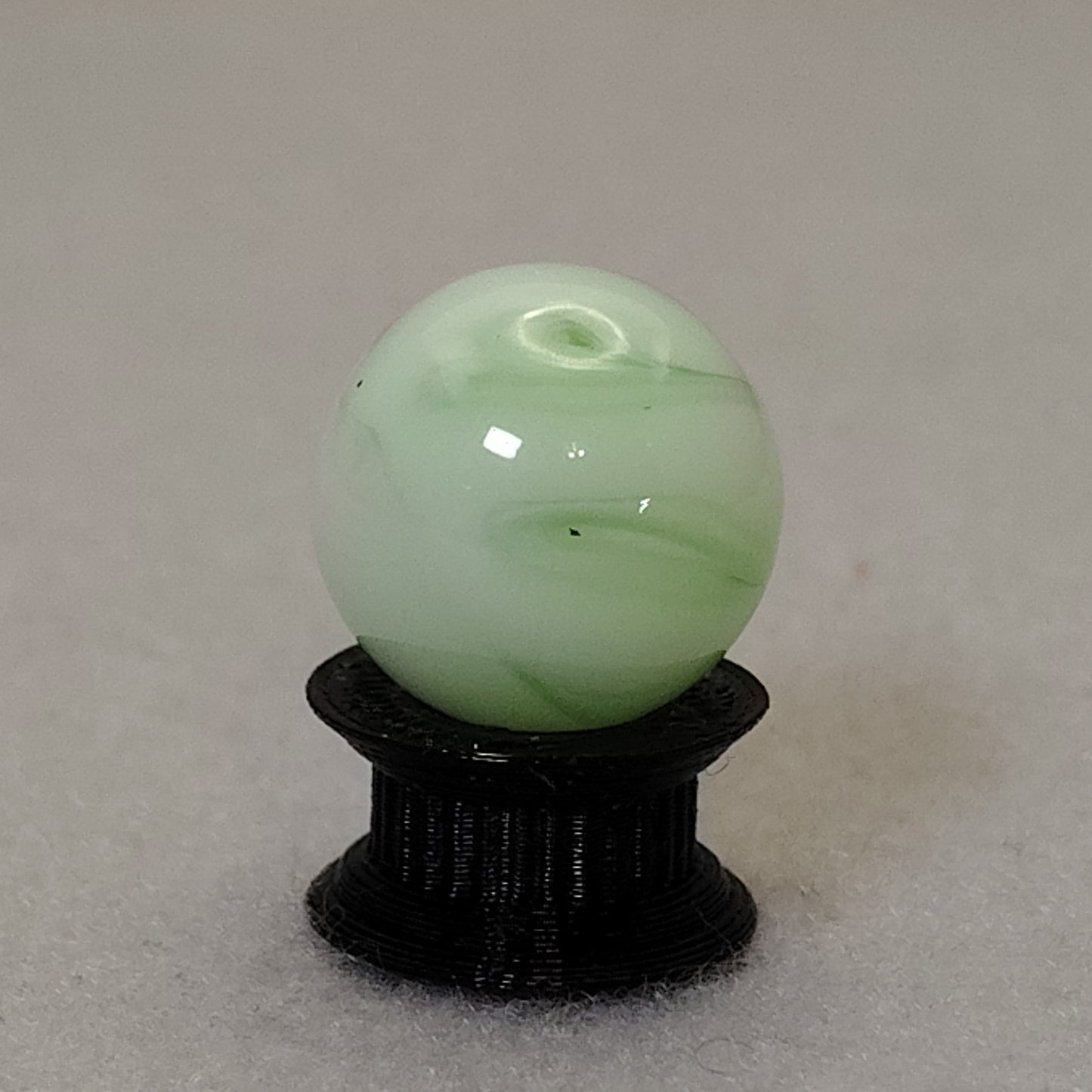 16mm Ravenswood? Swirl Marble Translucent Green & White NM+