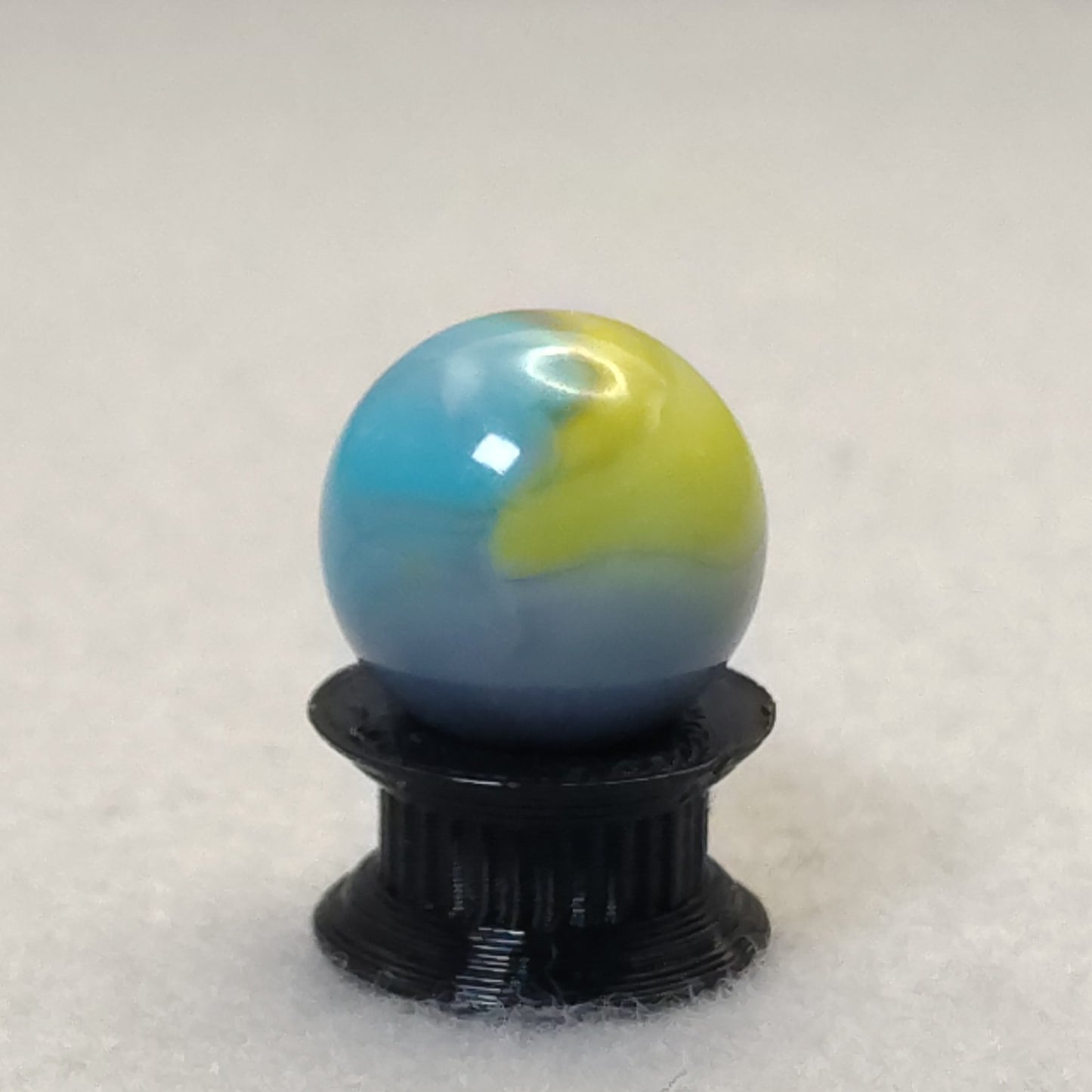 15mm Vitro Agate Easter Egg Marble NM