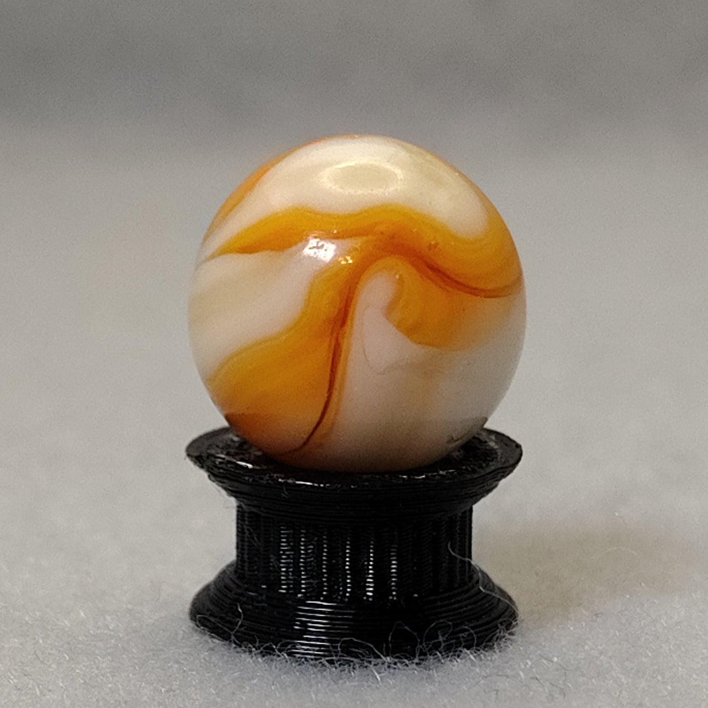 16mm Swirl Marble Orange Beautiful UV NM-