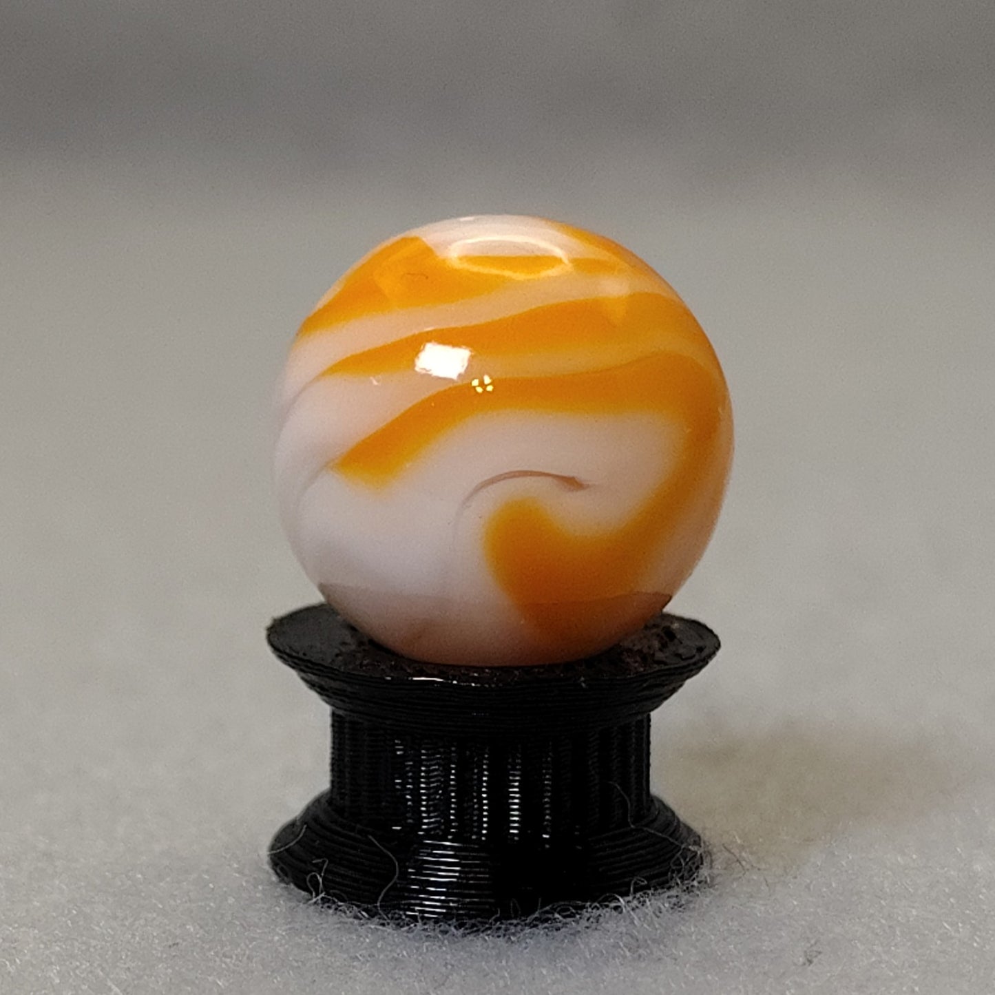 16mm Swirl Marble Orange & White NM+