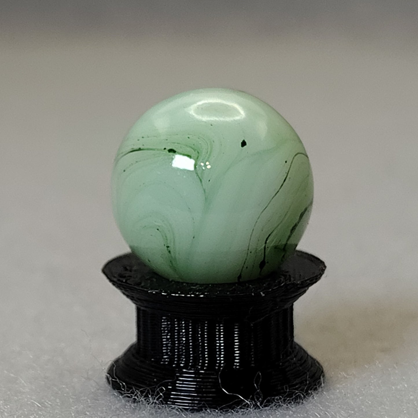 14mm Beautiful Swirl with Aventurine MINT