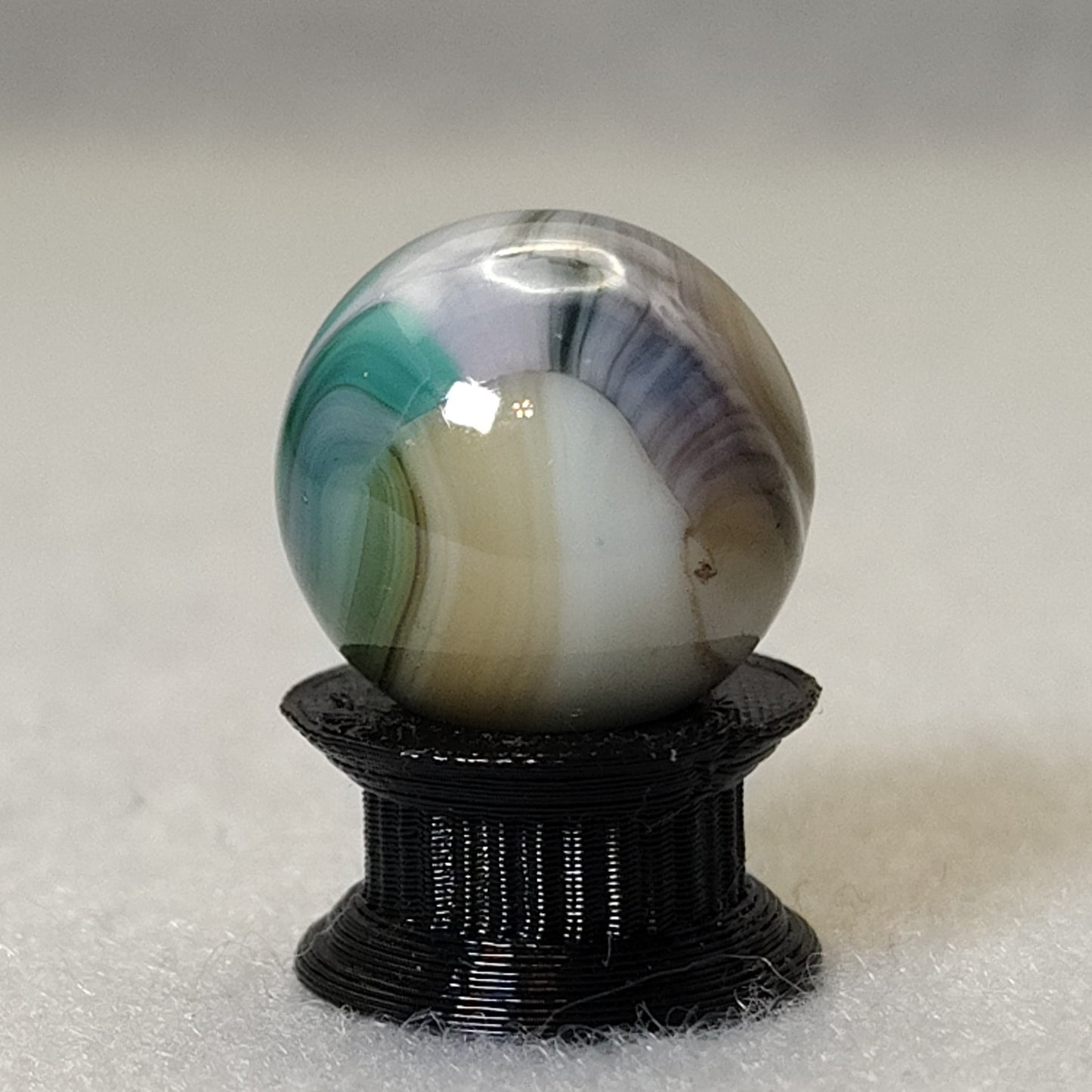 5/8" Jabo marble shiny copper line NM+ bit of UV