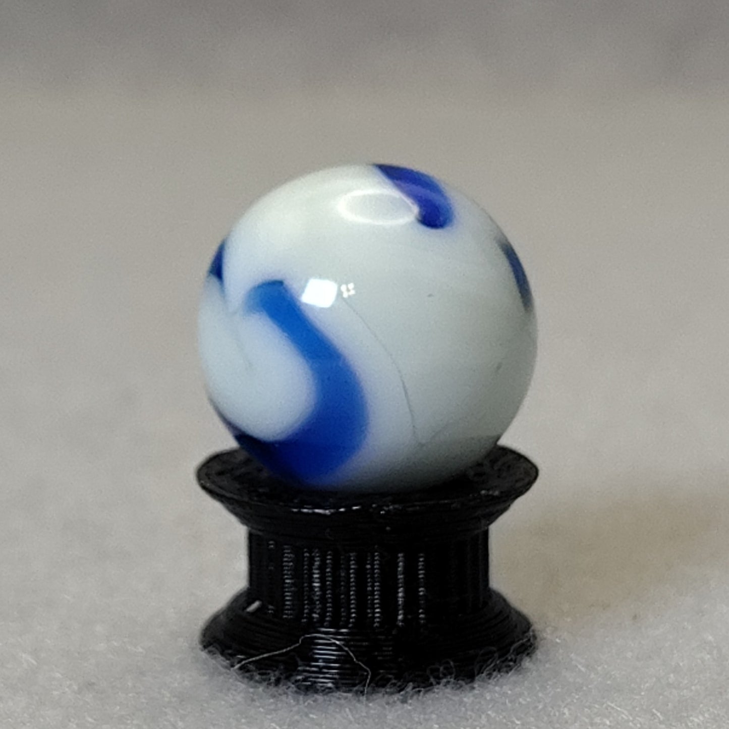 15.5mm Ravenswood Swirl Blue & White NM+