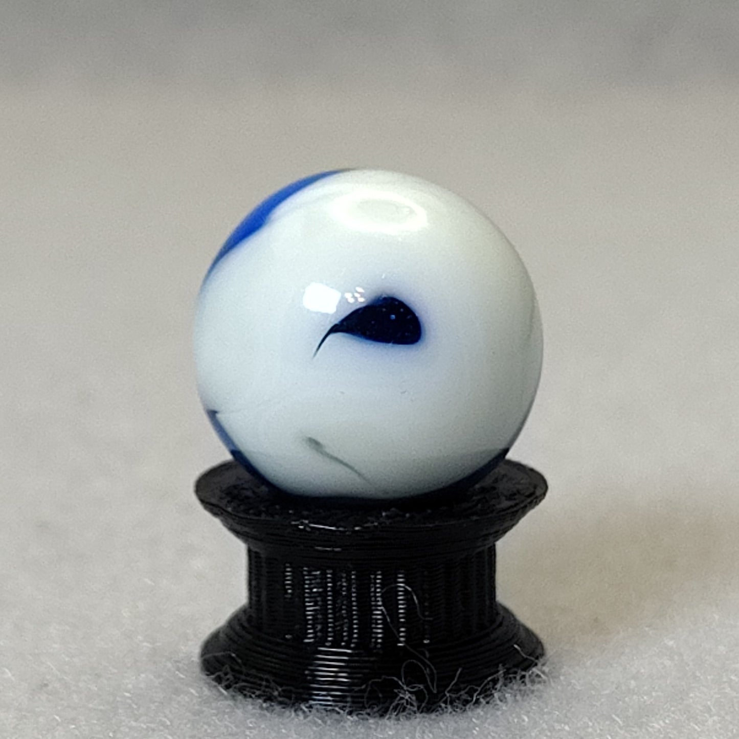 15.5mm Ravenswood Swirl Blue & White NM+
