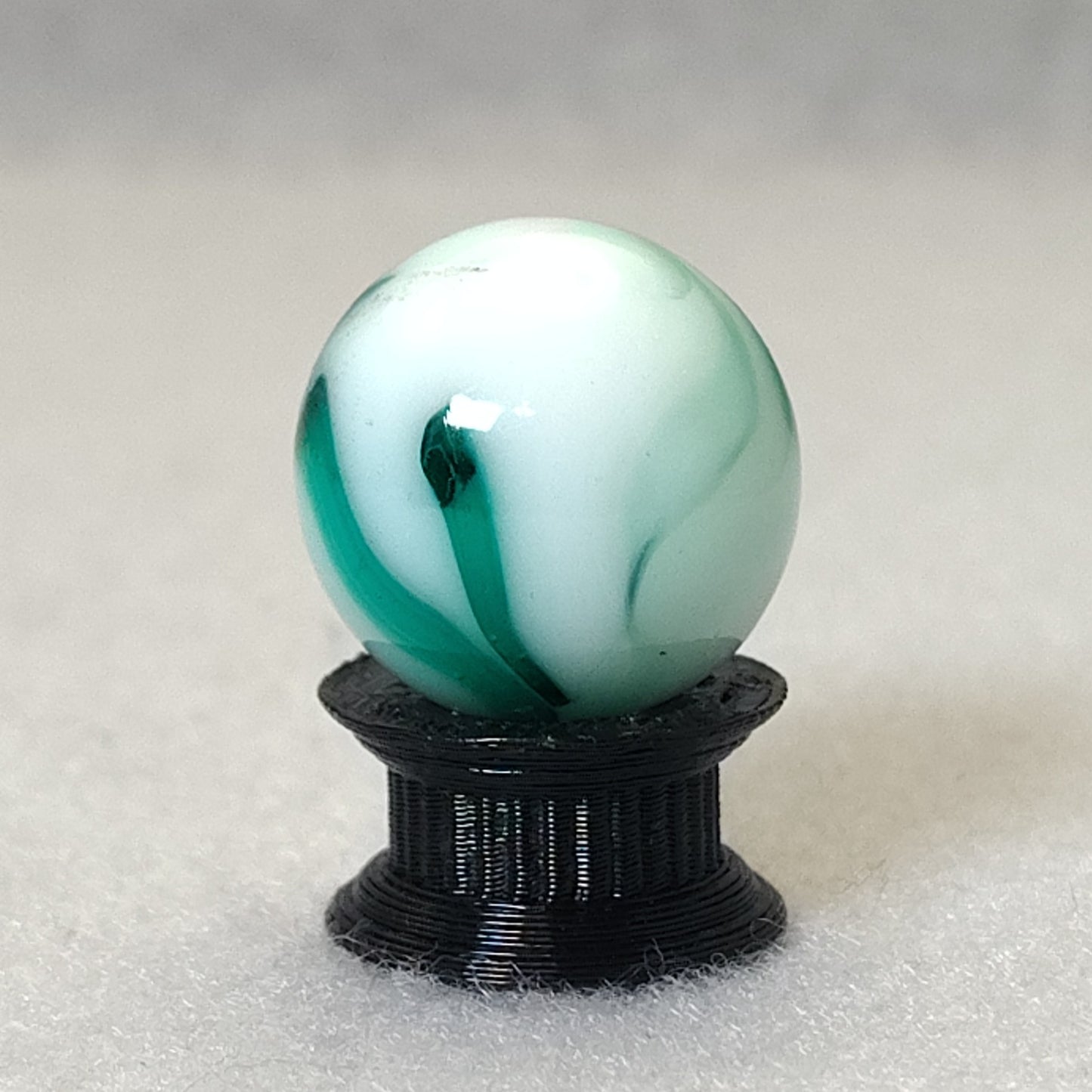 17mm Green & White swirl marble Ravenswood? Alley? NM