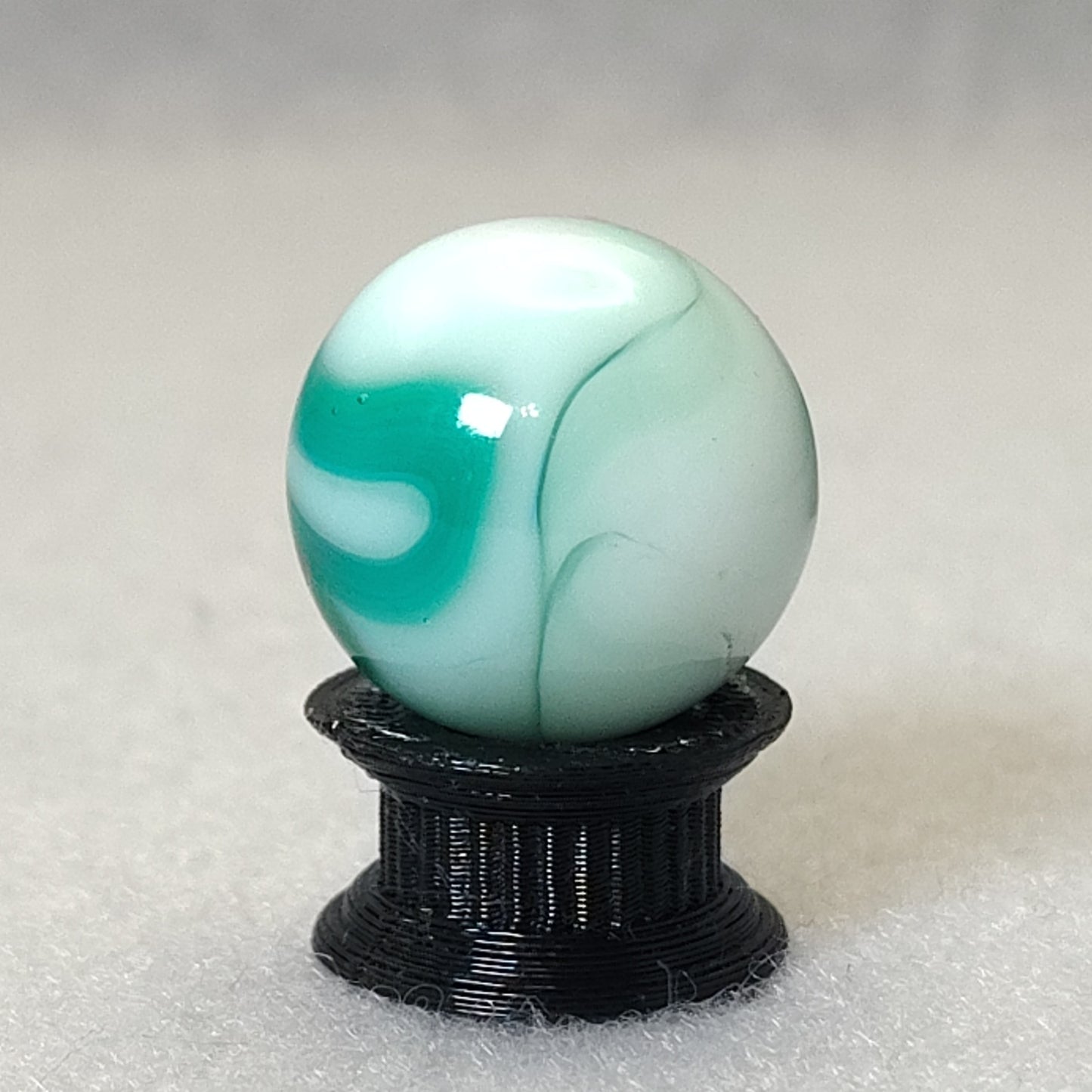17mm Green & White swirl marble Ravenswood? Alley? NM