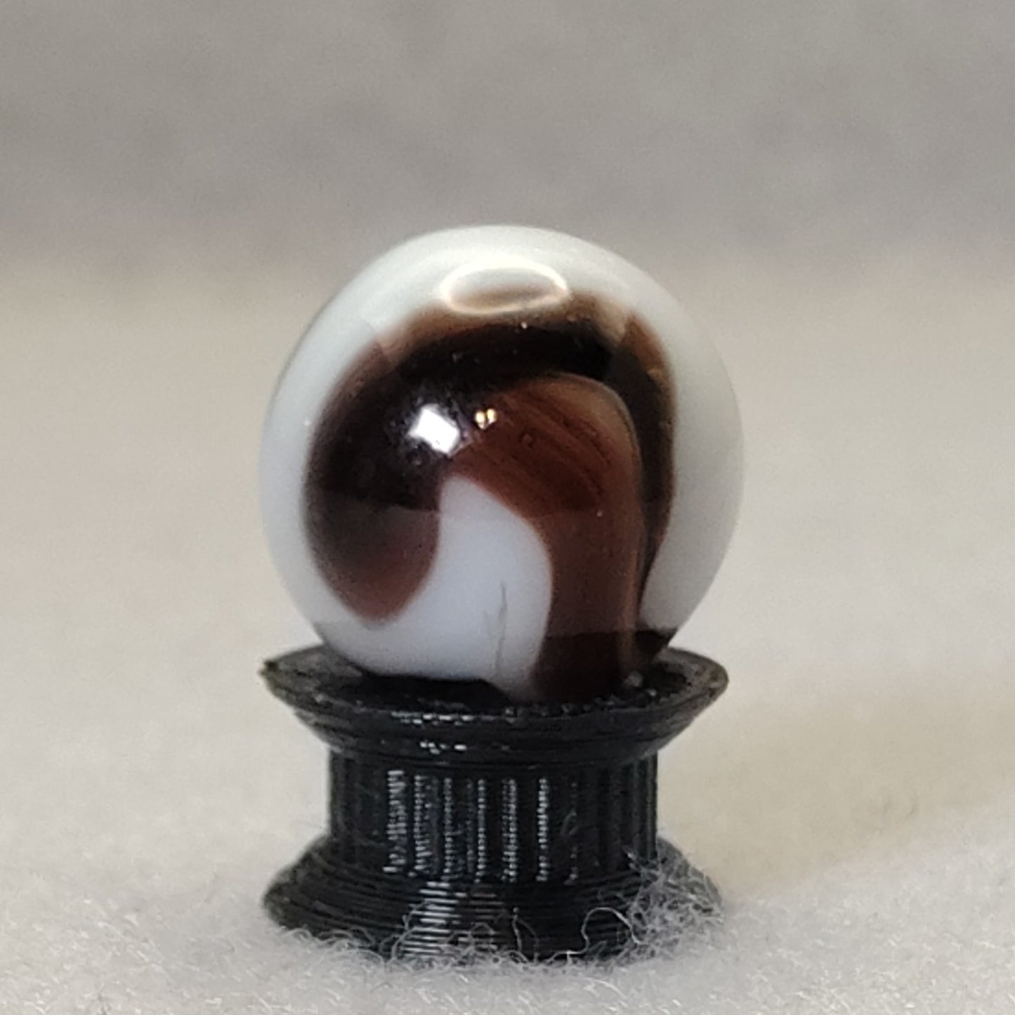 16mm Swirl marble Purple & White Champion? Ravenswood? NM+