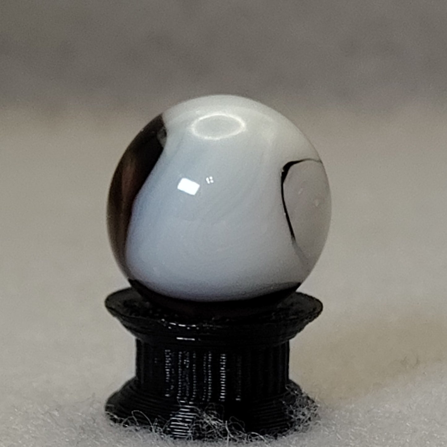 16mm Swirl marble Purple & White Champion? Ravenswood? NM+