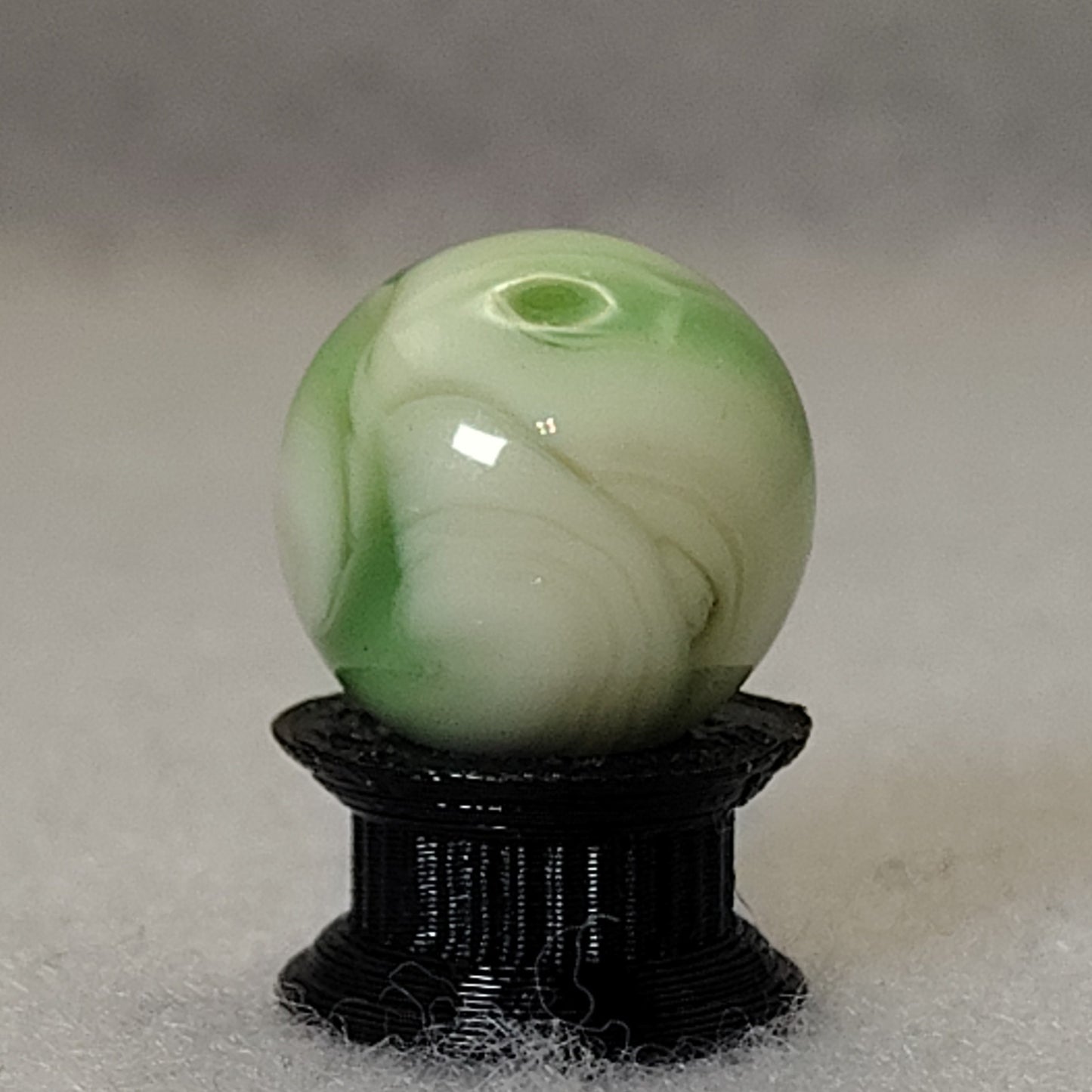 16mm Transparent Swirl Marble Green Cream Champion? NM