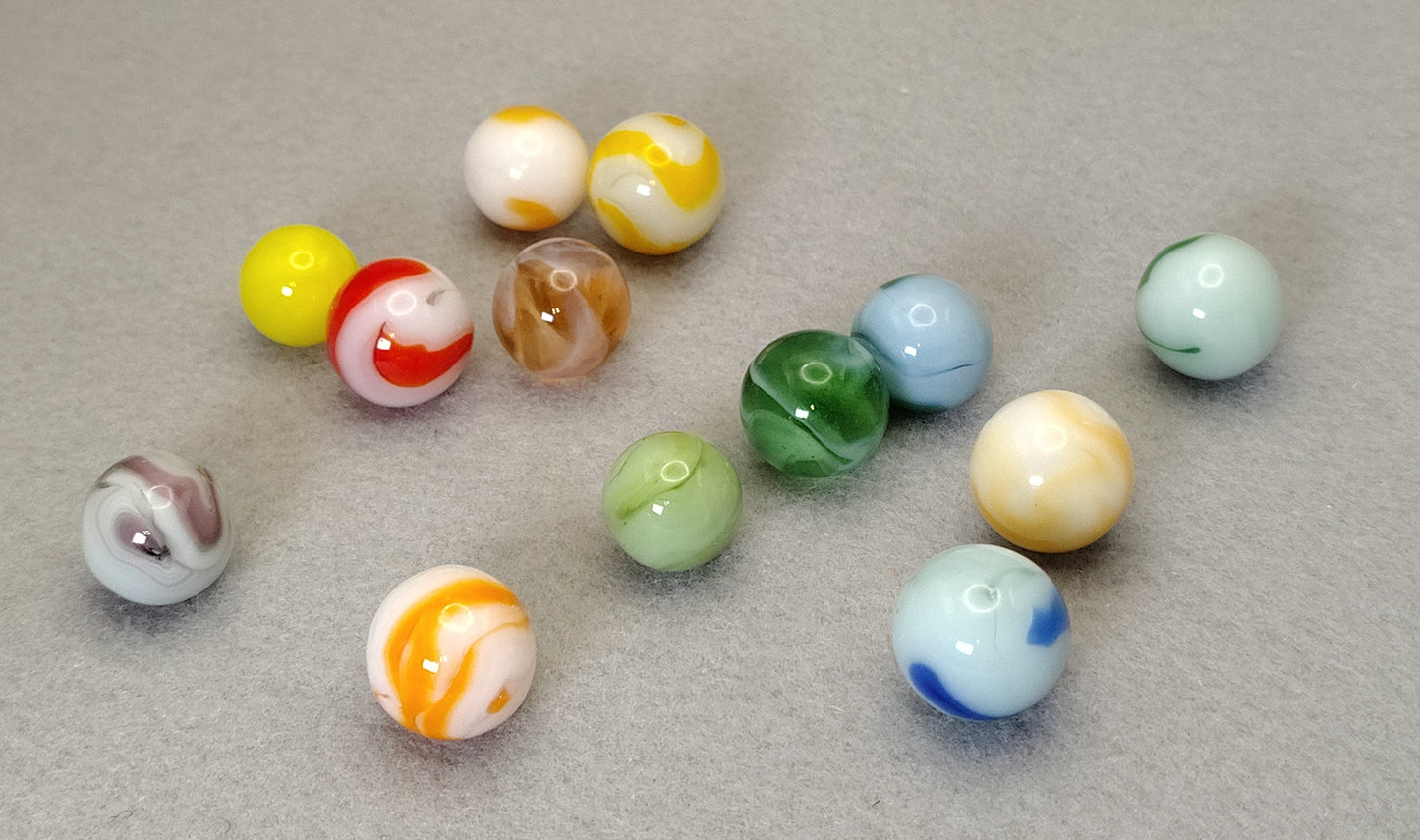 13pk random mix of Vintage Swirl Marbles 13-16.5mm NM-M