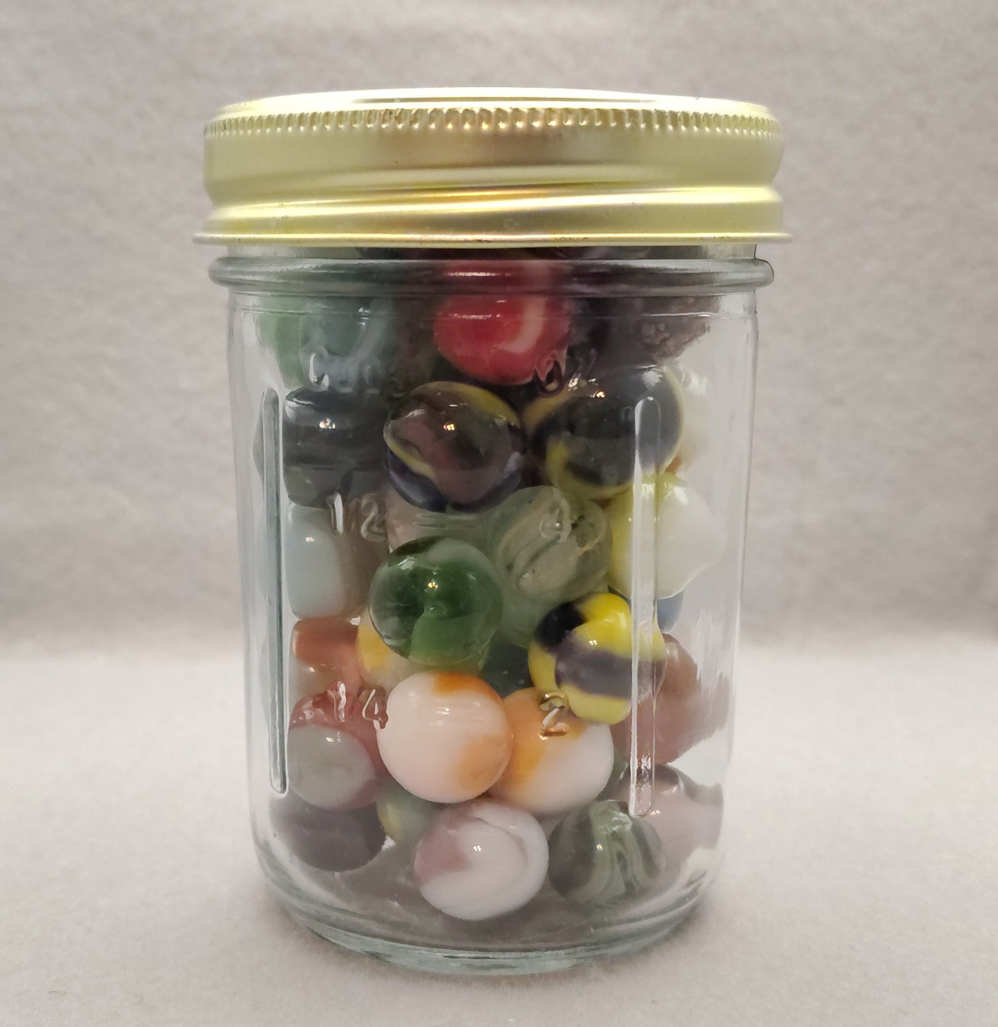 ~60 Vintage Marbles in a jelly jar see desc for makers NM-M