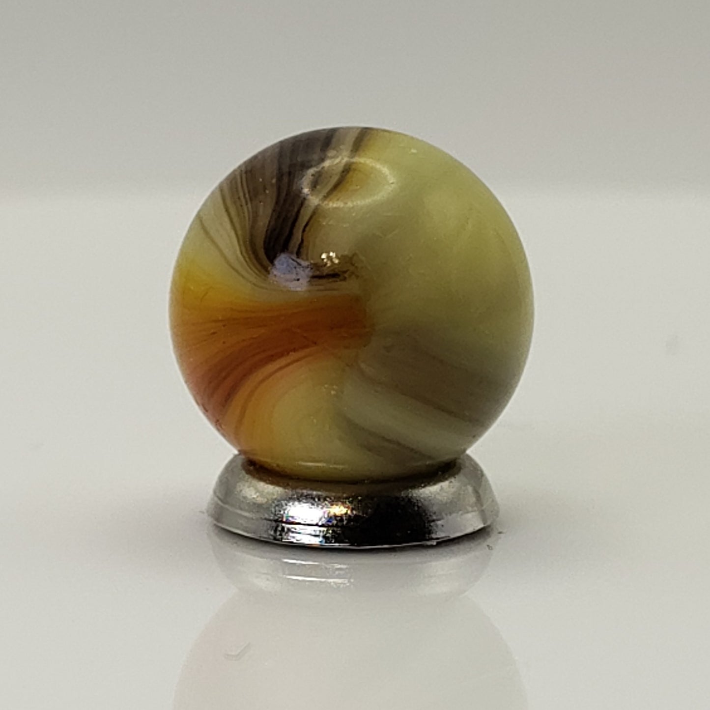 15.5mm Vintage Master Marble, Cloudy nice orange, yellow brown MINT