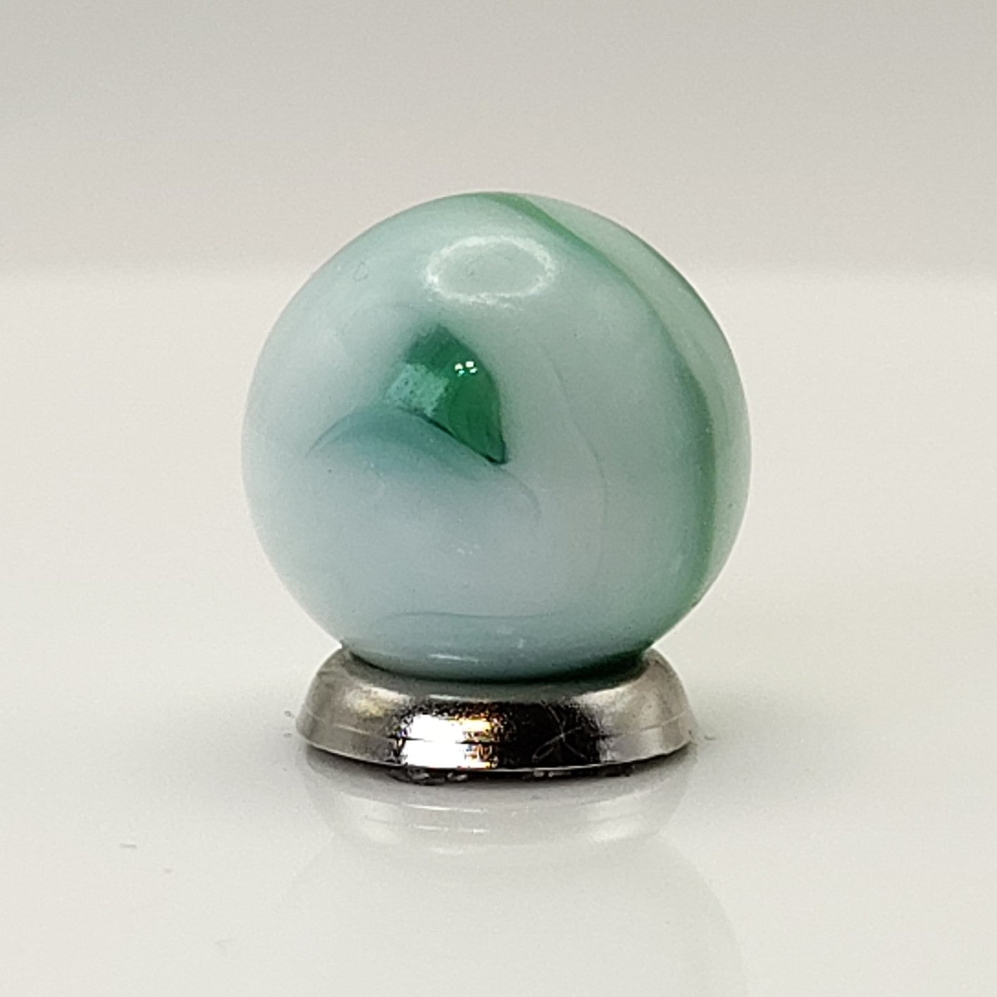 15.5mm Green & White Swirl Marble Alley? NM+