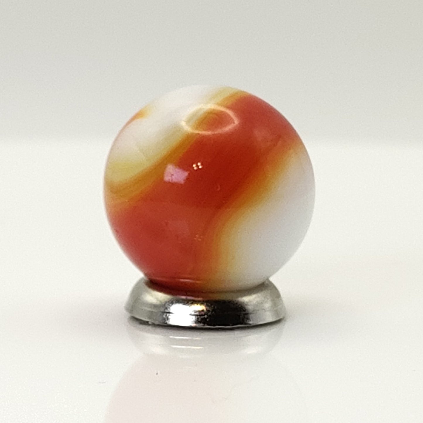 16.5mm Akro Agate Special Corkscrew Red Orange Yellow White MINT
