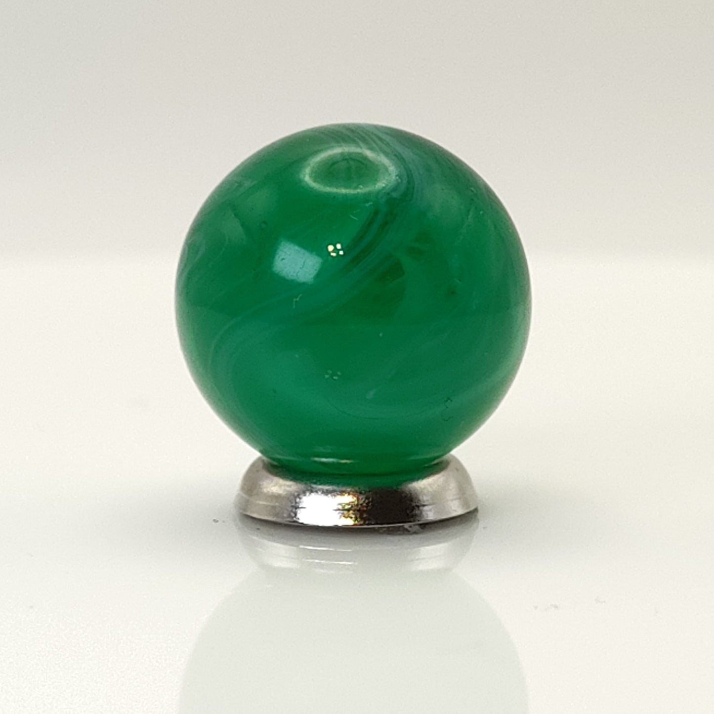 18mm Emerald Green Feathered Slag Marble NM