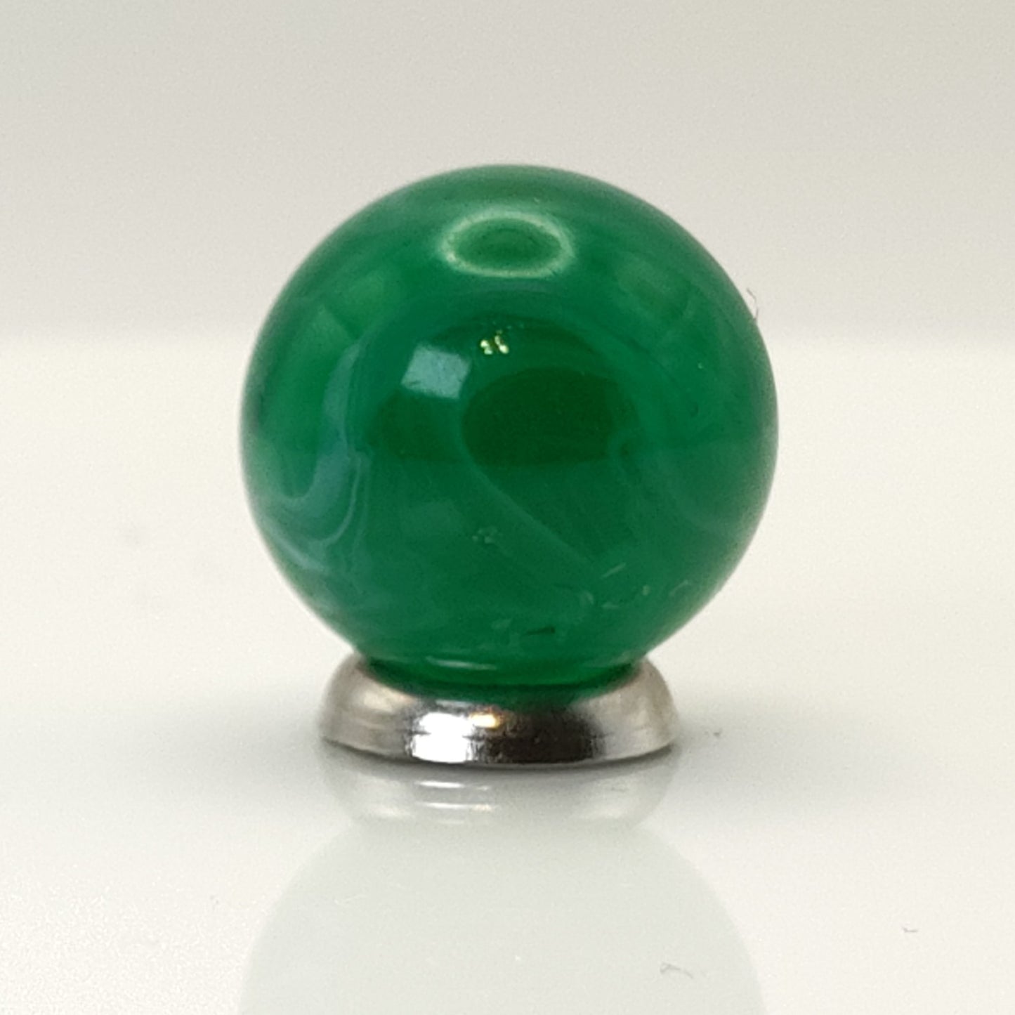 18mm Emerald Green Feathered Slag Marble NM