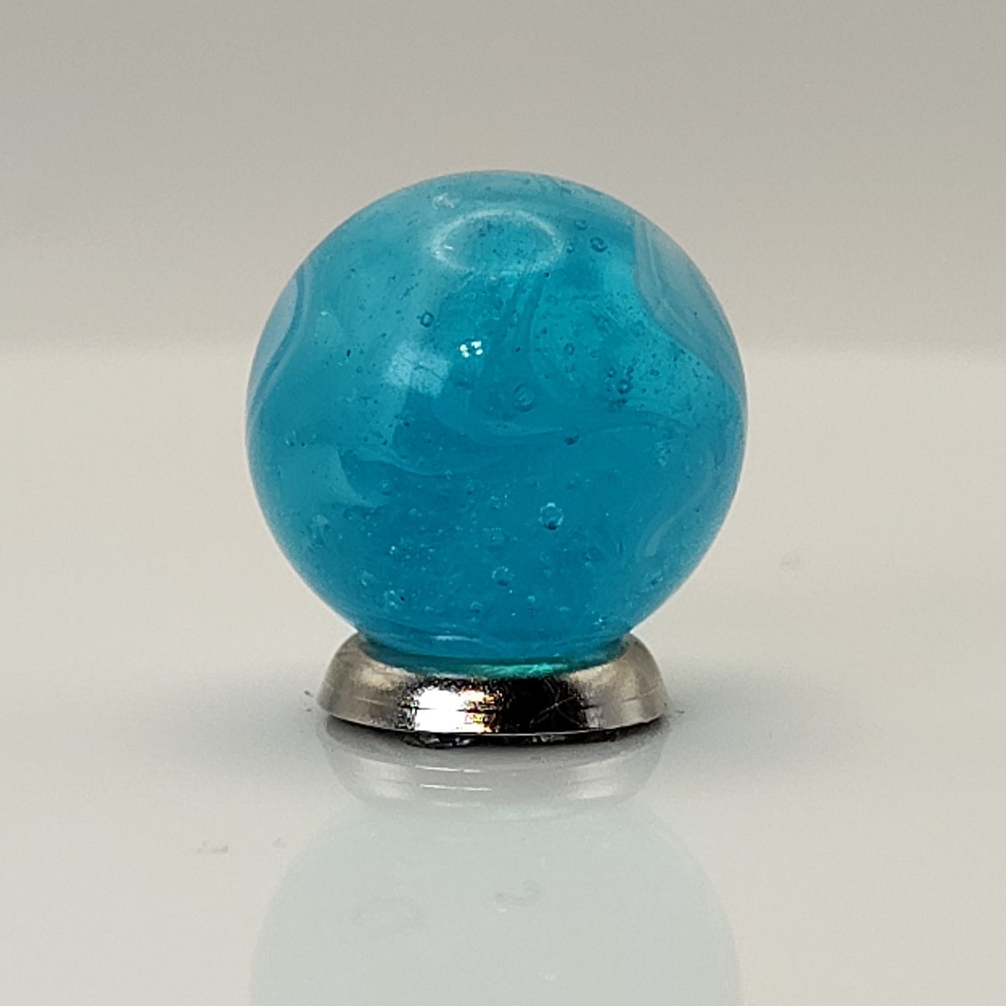 17.5mm Baby Blue Slag Marbles NM+ looks MFC one seam