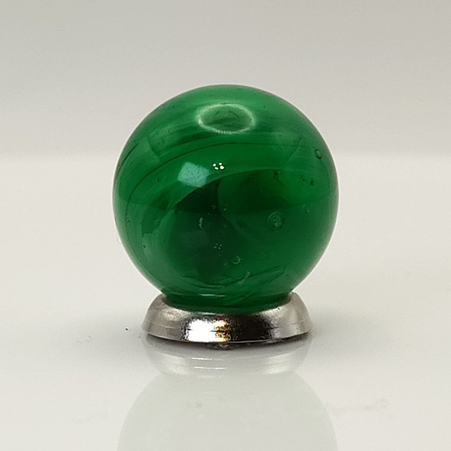 16.5mm Emerald Green Slag M-