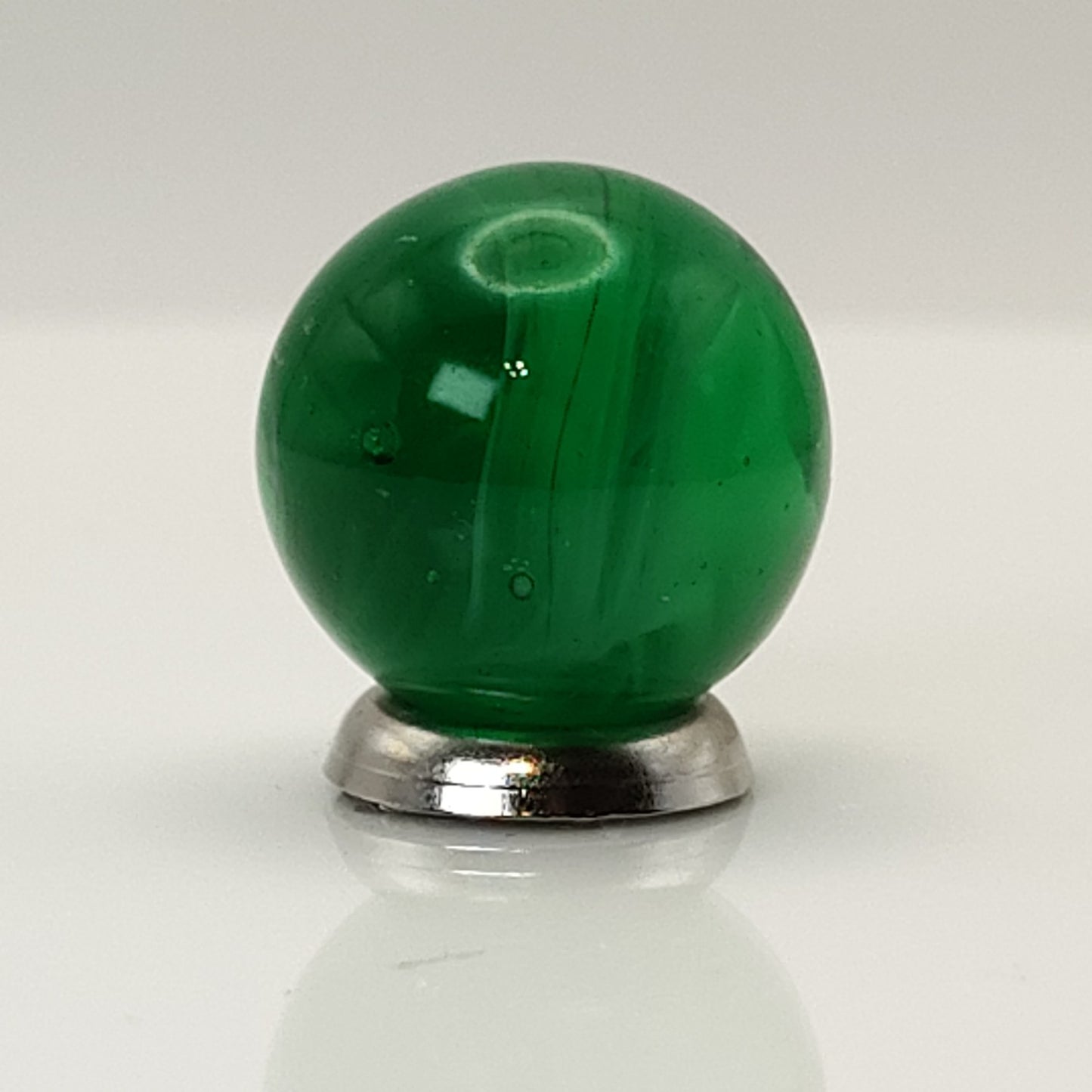 16.5mm Emerald Green Slag M-