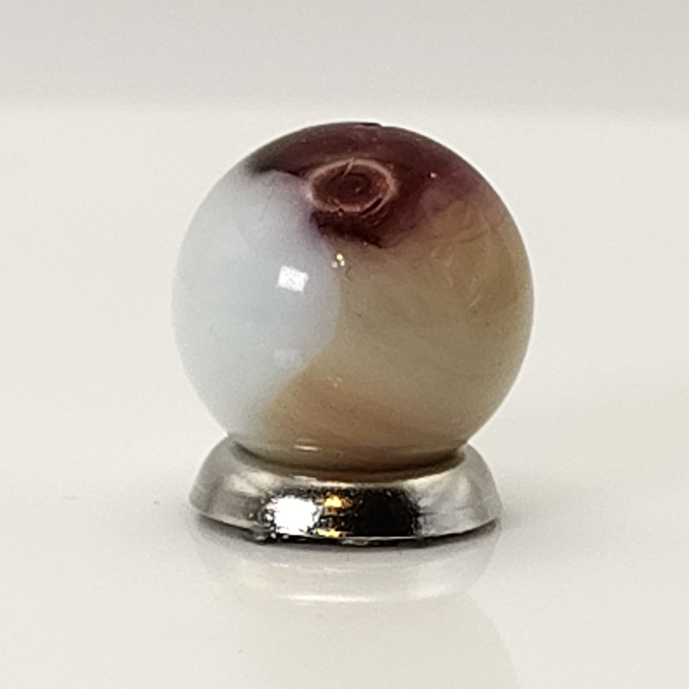 14.5mm Akro Agate Lazy Corkscrew w/small cold crease NM+