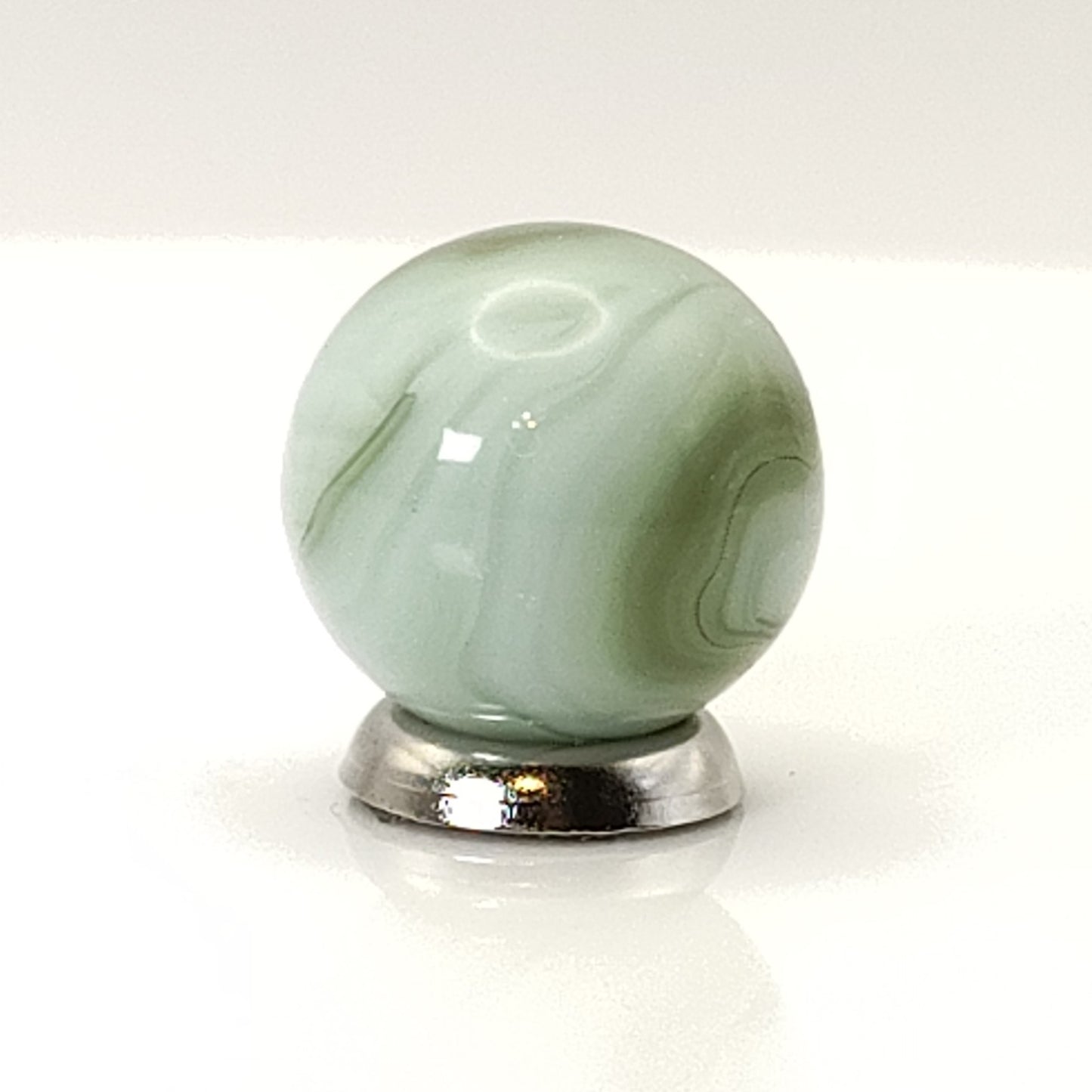 16.5mm Green & Cream Swirl Marble NM+