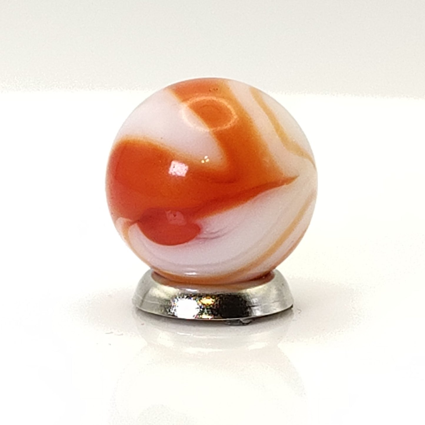 16mm Red & Cream Swirl Marble (MFC?) NM+