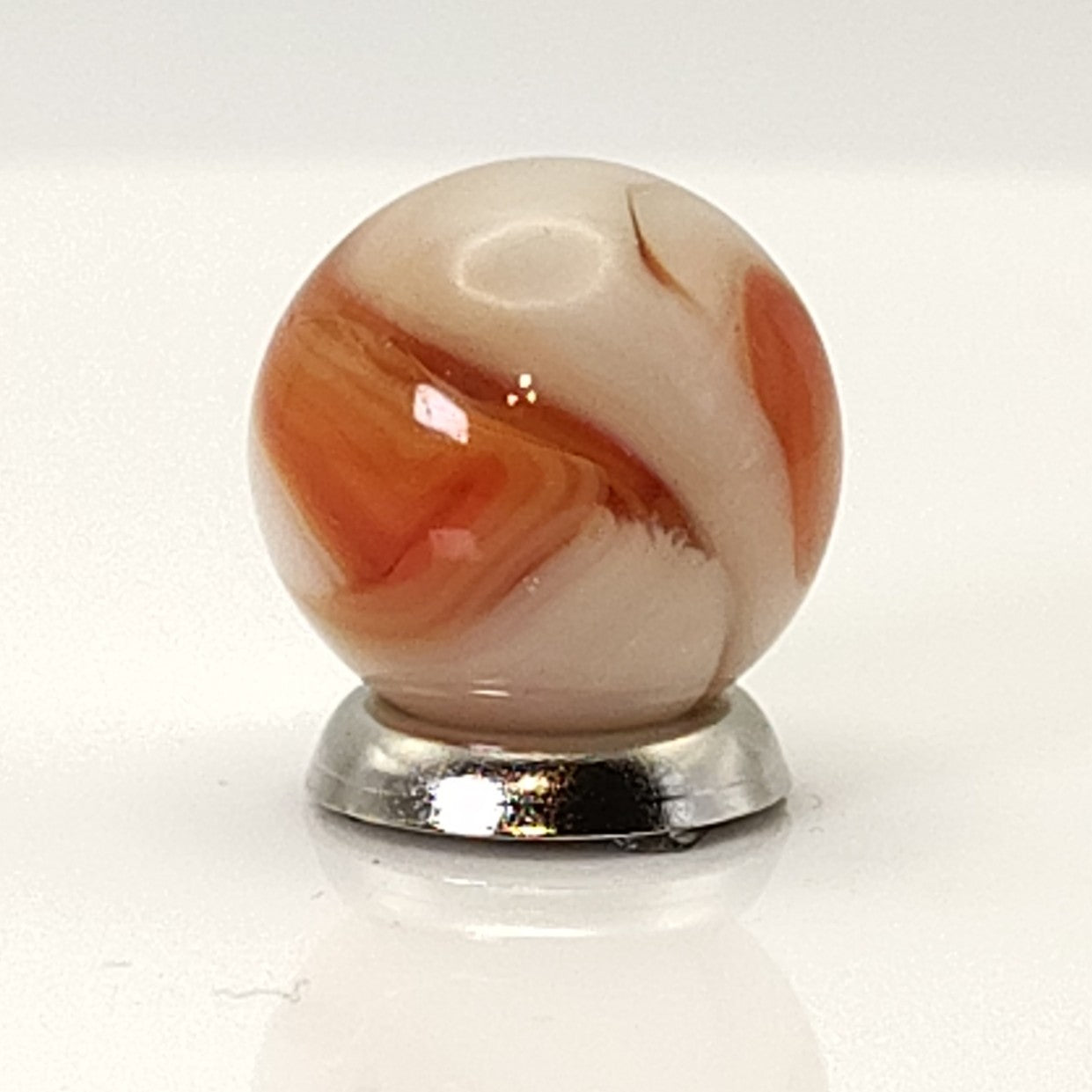 15mm Pink & Cream Swirl Marble MINT