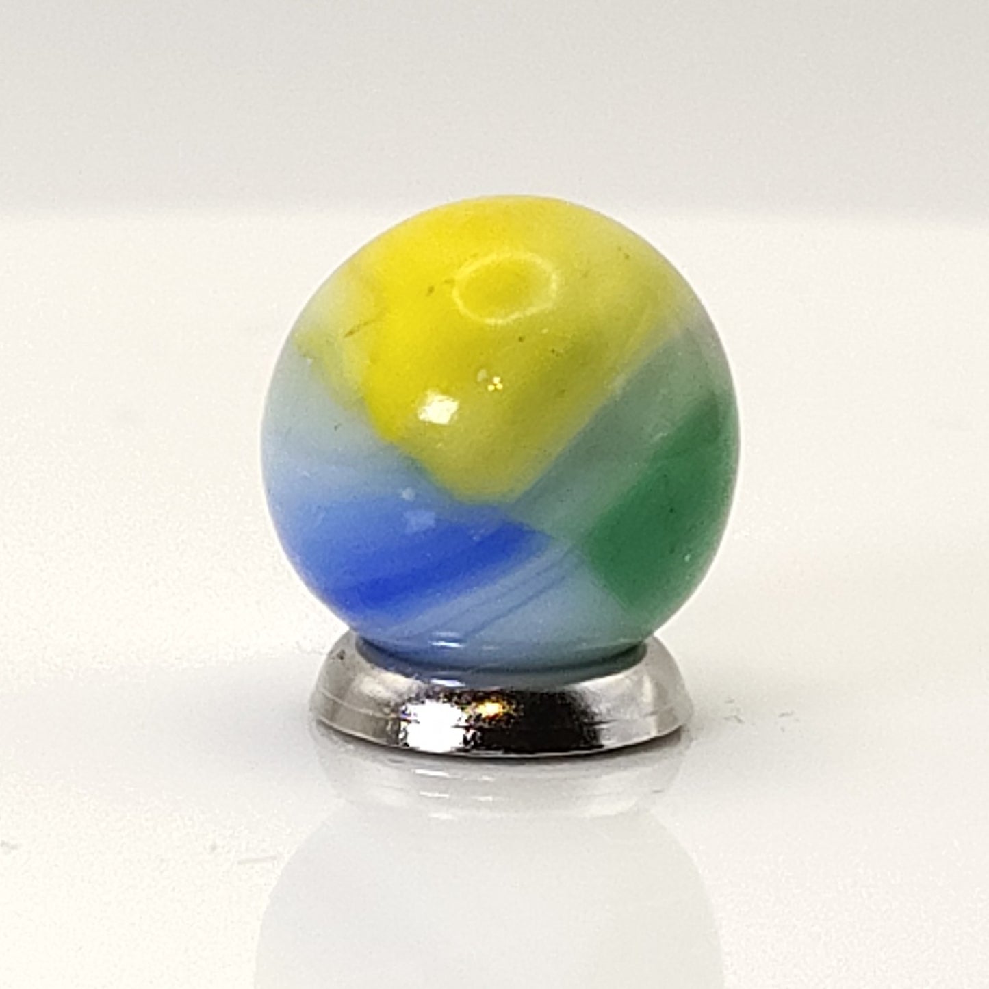 15.5mm Vintage Vitro Agate Tri-Lite Marble NM