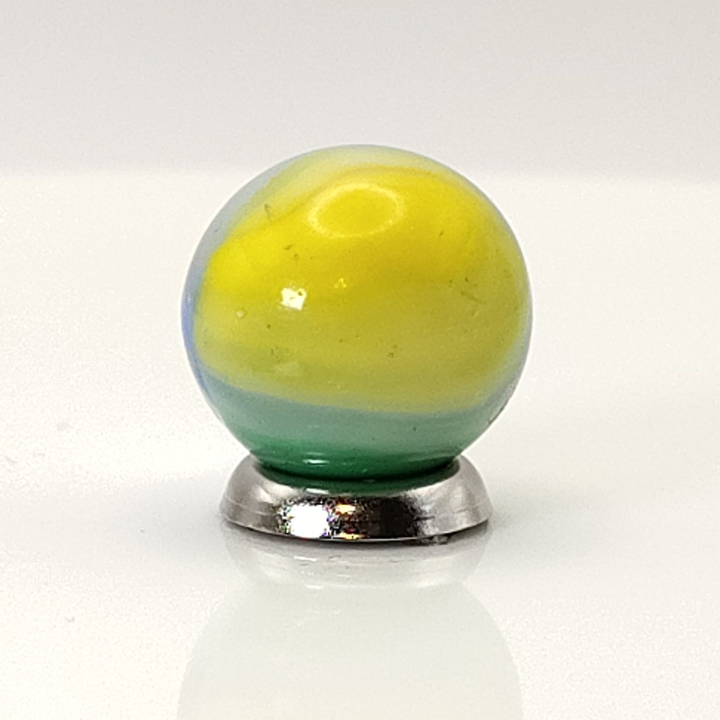 15.5mm Vintage Vitro Agate Tri-Lite Marble NM