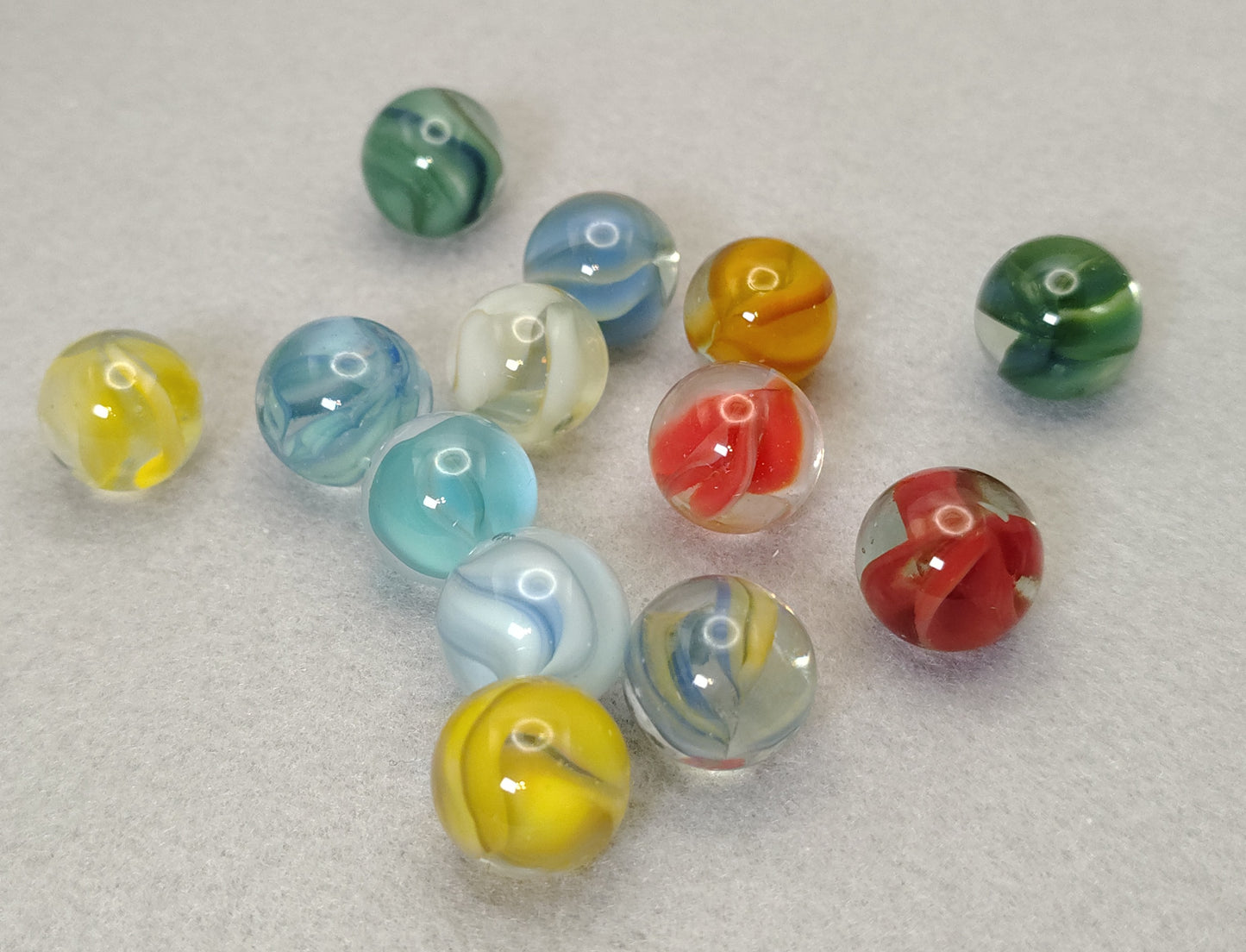 13 pack 5/8" Vitro Agate Hybrid Cat Eyes great colors! NM+ to M