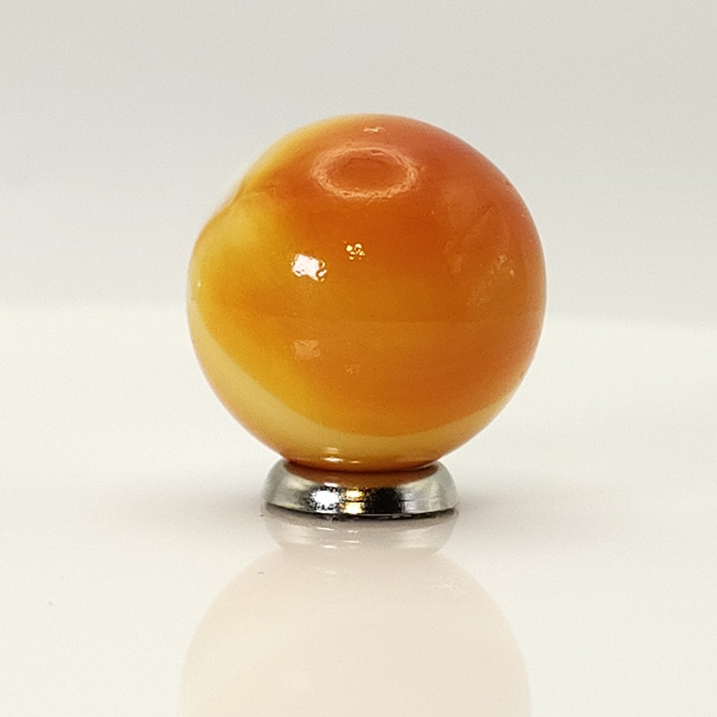 7/8" Akro Agate Patch Marble Orange & White NM+