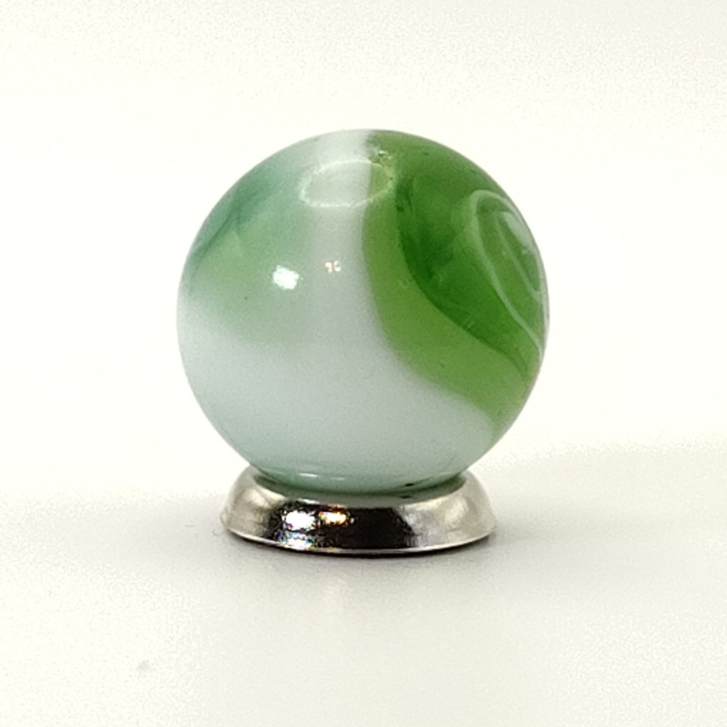 17mm Light Green Slag Marble (MFC?) NM