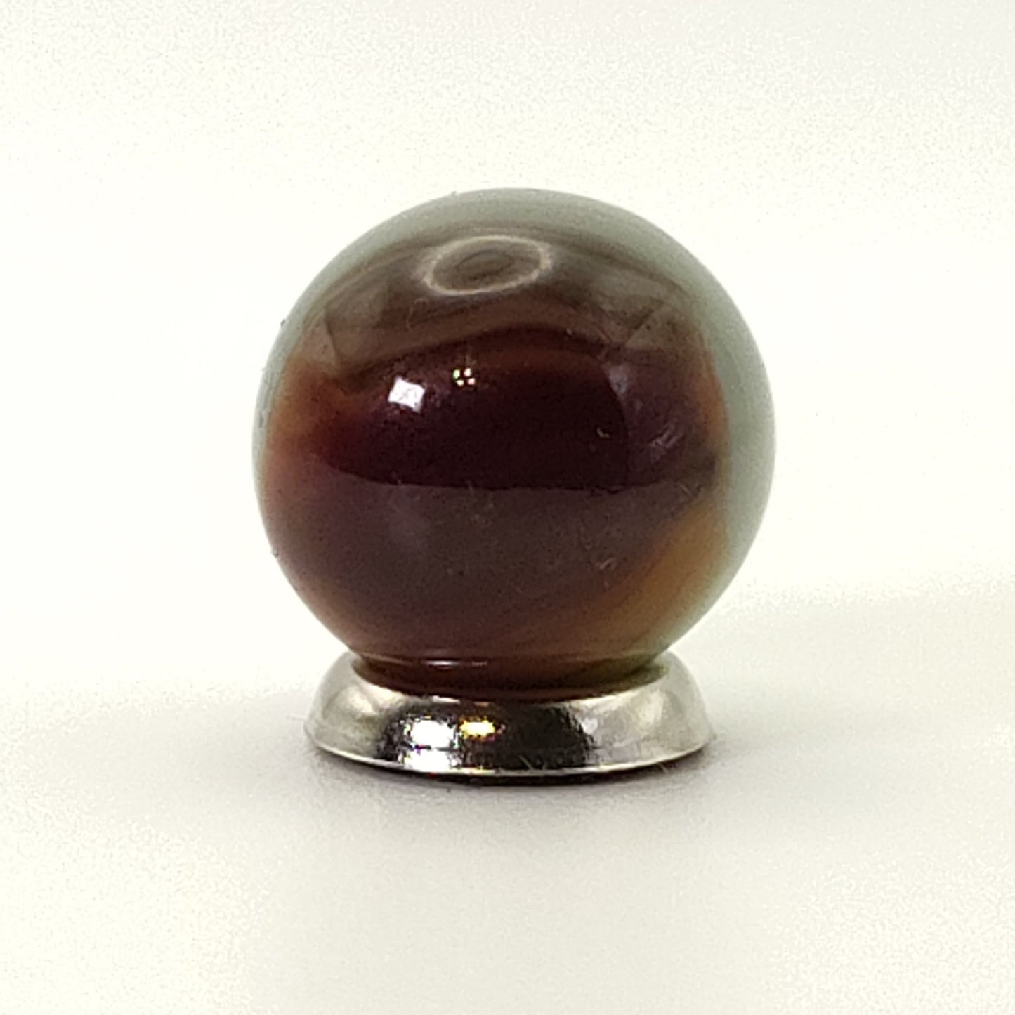 5/8" Akro Agate Patch Marble Oxblood & White NM+