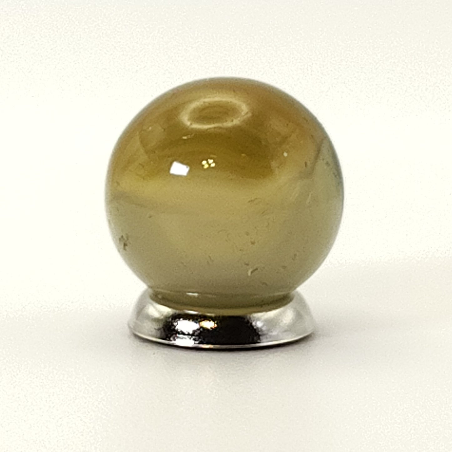 5/8" Akro Agate Sparkler Marble Tan & Moss Green NM