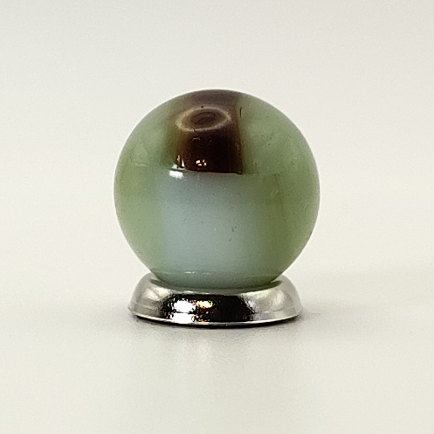 5/8" Vitro Agate Helmet or Tri-Color interesting colors NM+