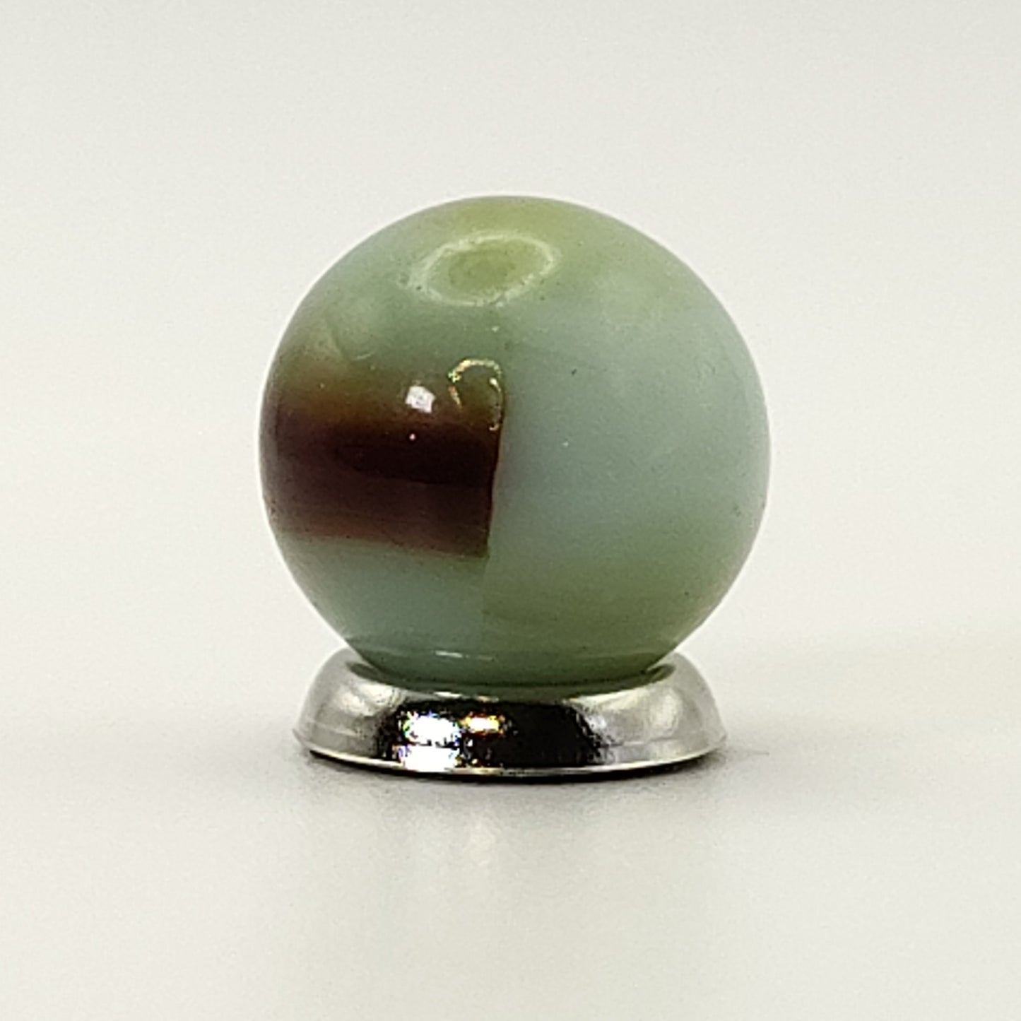 5/8" Vitro Agate Helmet or Tri-Color interesting colors NM+