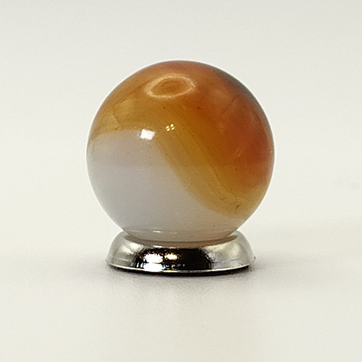 5/8" Vitro Agate Opal Marble Orange & Red NM++